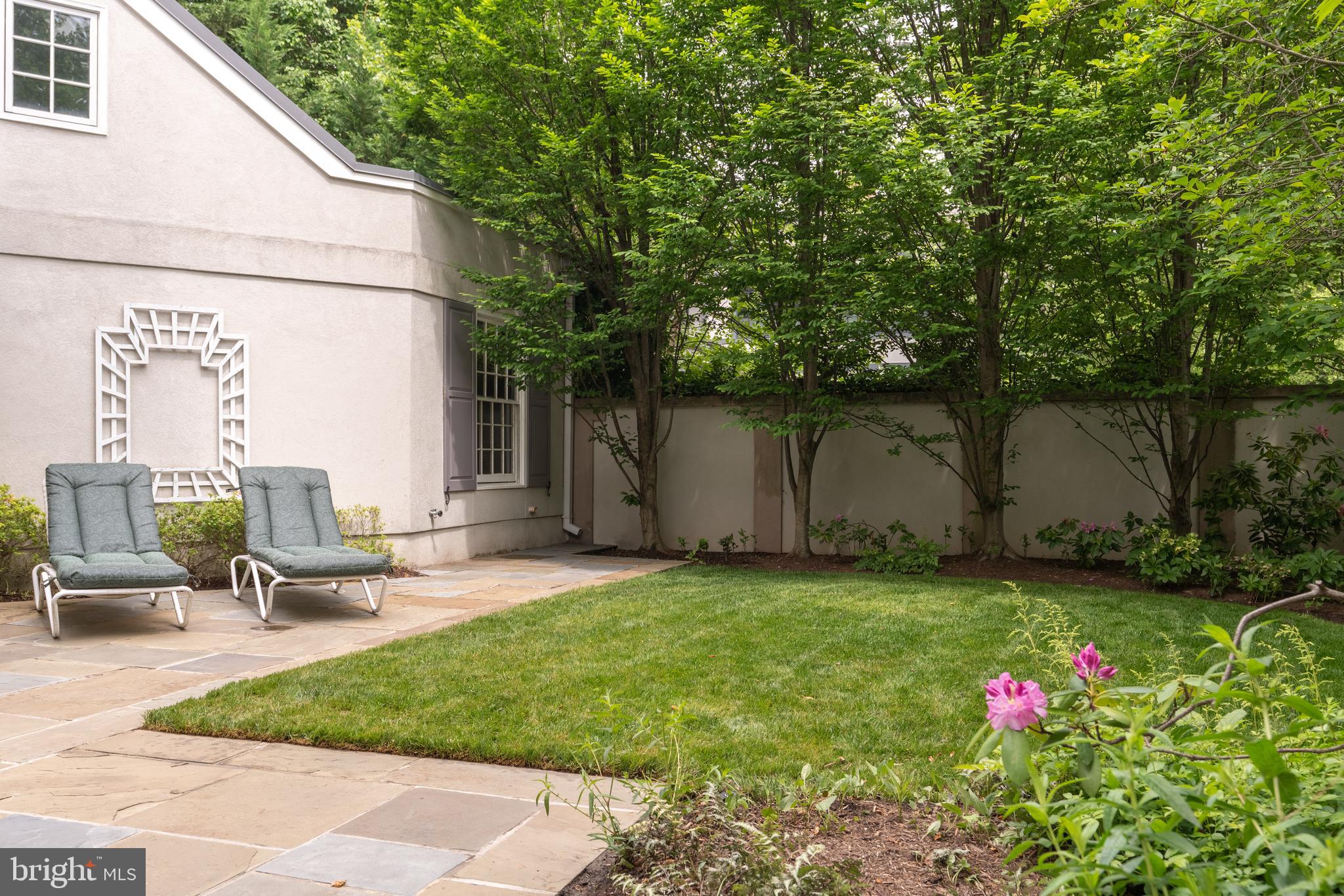 WESLEY HEIGHTS - Residential