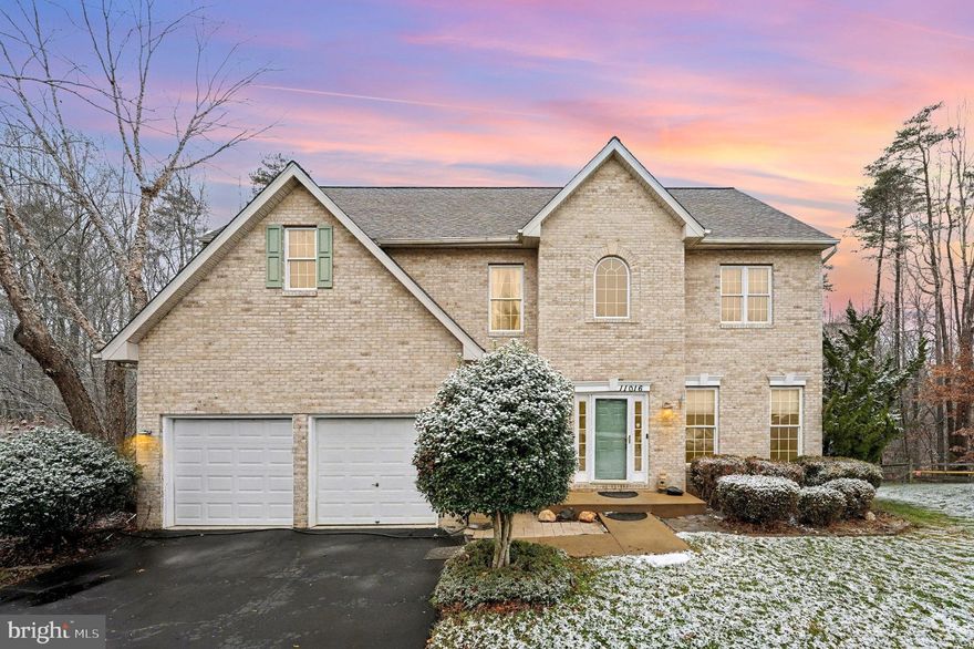 Move-In Ready in Salem Fields: Cul-de-Sac Home with Cedar Sauna!
Welcome to your forever home in the desirable Salem Fields subdivision! This 3-bed, 2.5-bath property is located on a peaceful, quiet cul-de-sac.
Highlights:
-Stunning floor-to-ceiling stone fireplace in a family room with a dramatic cathedral ceiling.
-New stove & microwave, separate dining room, walk-out to a large, private deck backing to trees.
-The walk-out basement is an entertainer's dream, opening to a fenced yard and featuring a rare cedar sauna.
Master suite includes a built-in fireplace, soaking tub, dual sinks, and a walk-in closet.
Worry-Free Living: Brand new roof (9/21/2025) and new sliding glass door with built-in shades.