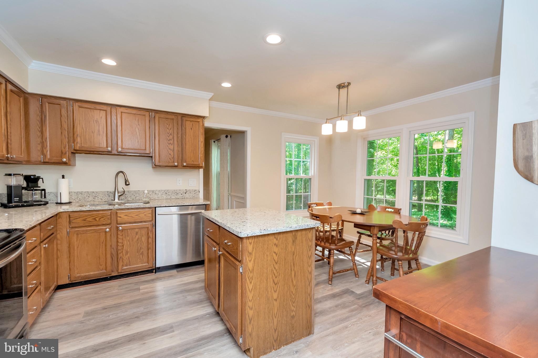 QUEEN'S MILL - Residential