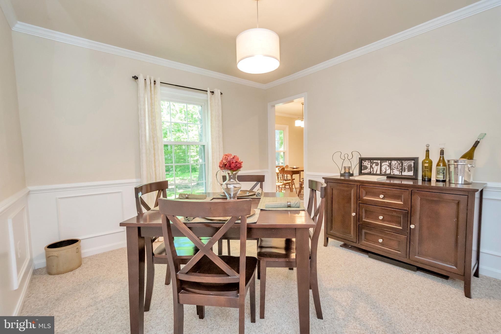 QUEEN'S MILL - Residential