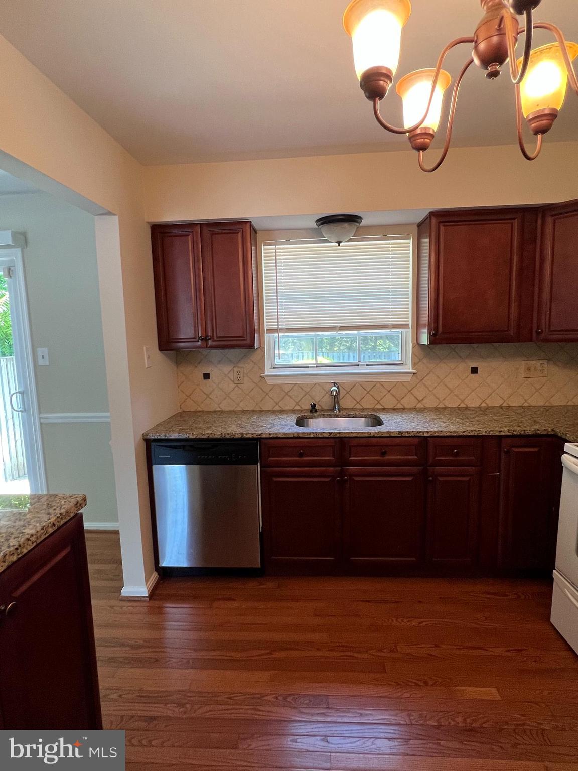 LONGMEAD - Residential Lease