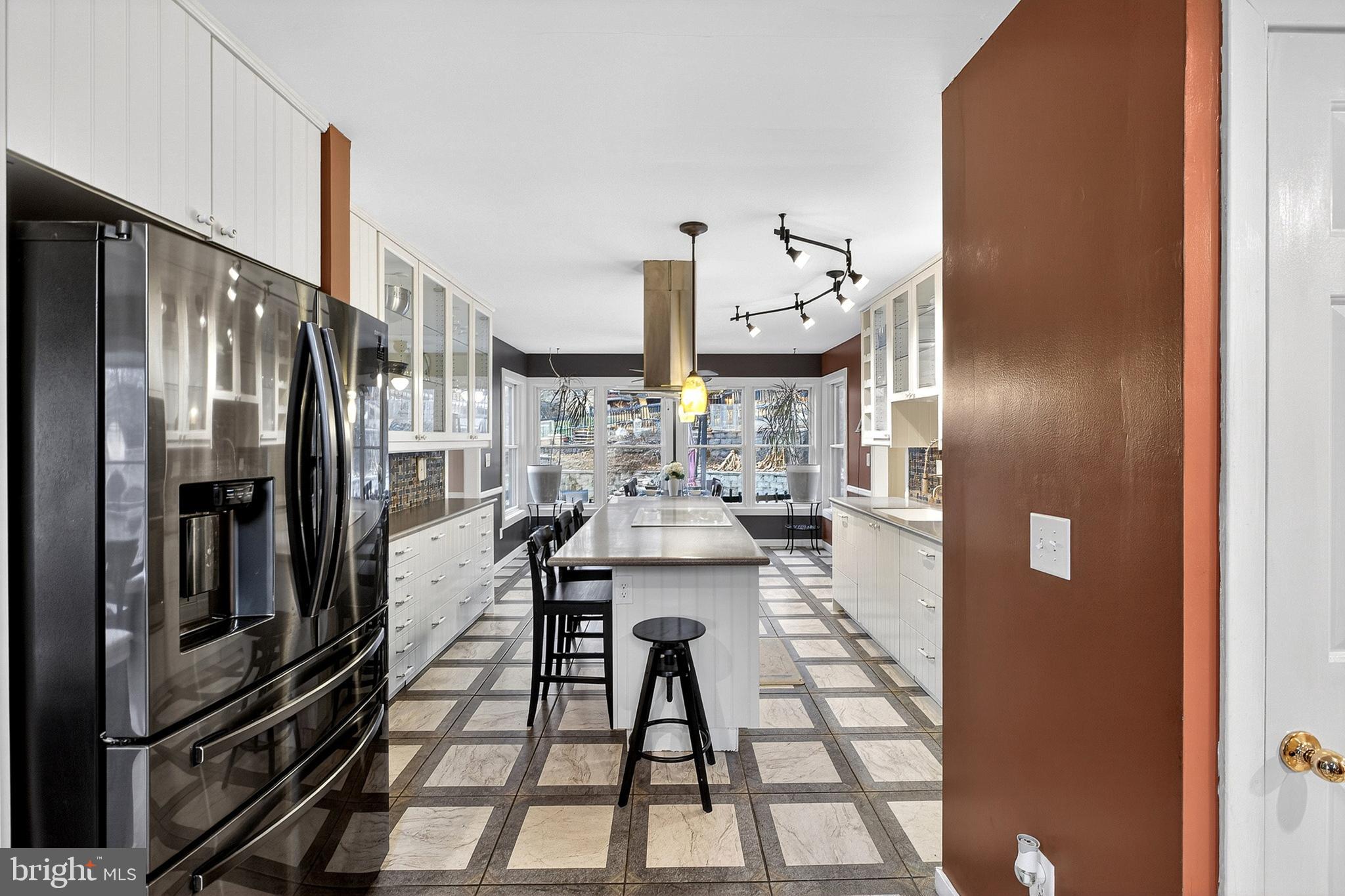 MEADOWDALE - Residential