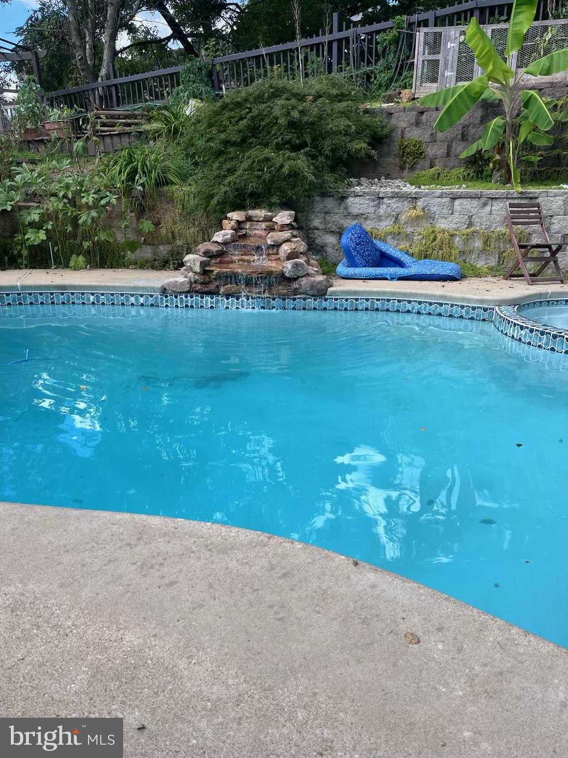 MEADOWDALE - Residential