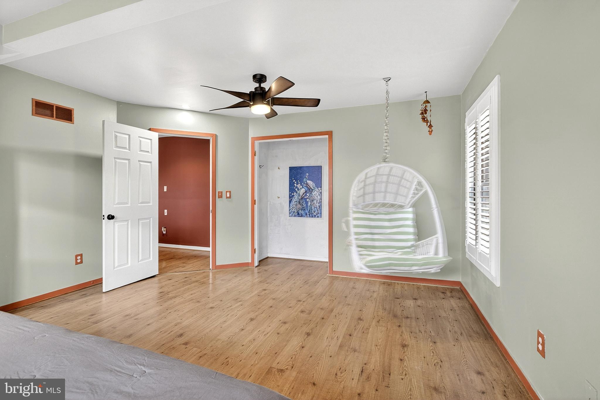 MEADOWDALE - Residential