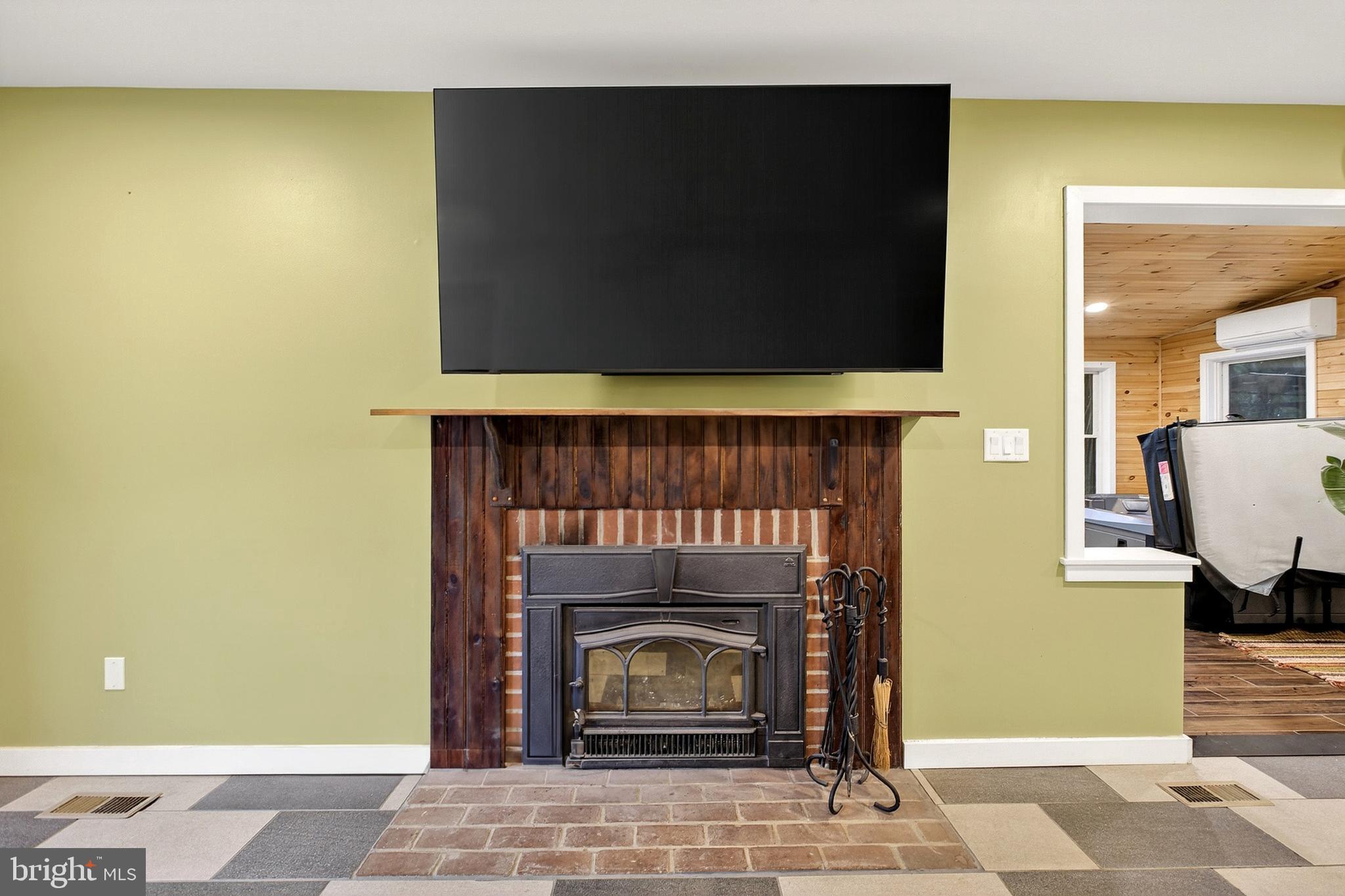 MEADOWDALE - Residential