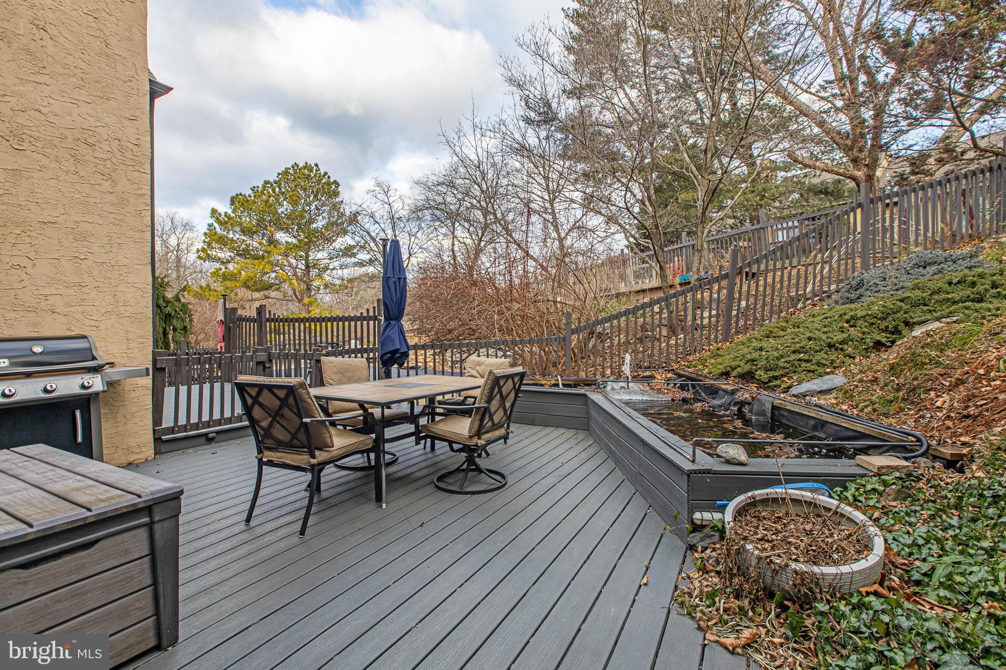 MEADOWDALE - Residential