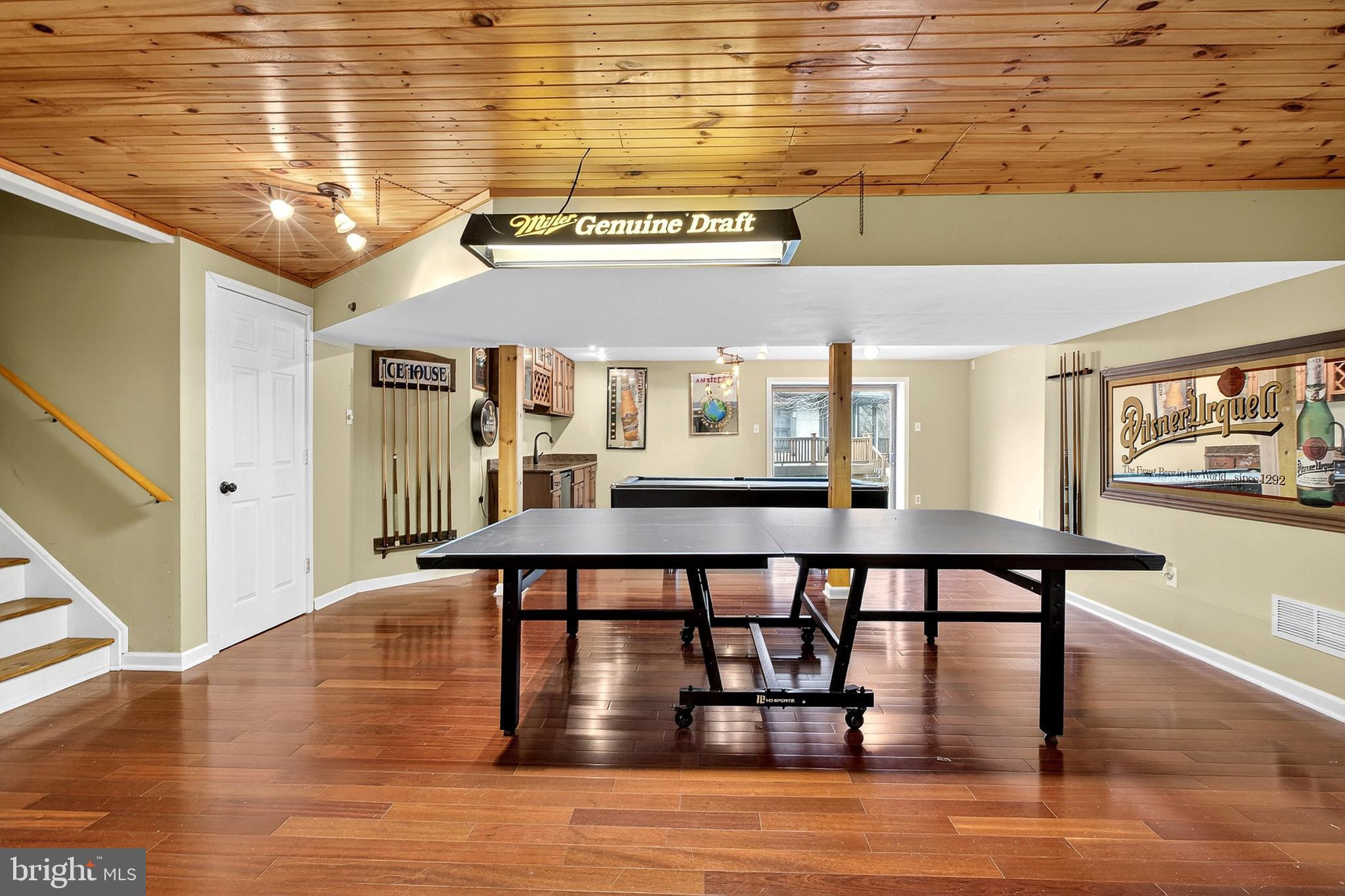 MEADOWDALE - Residential