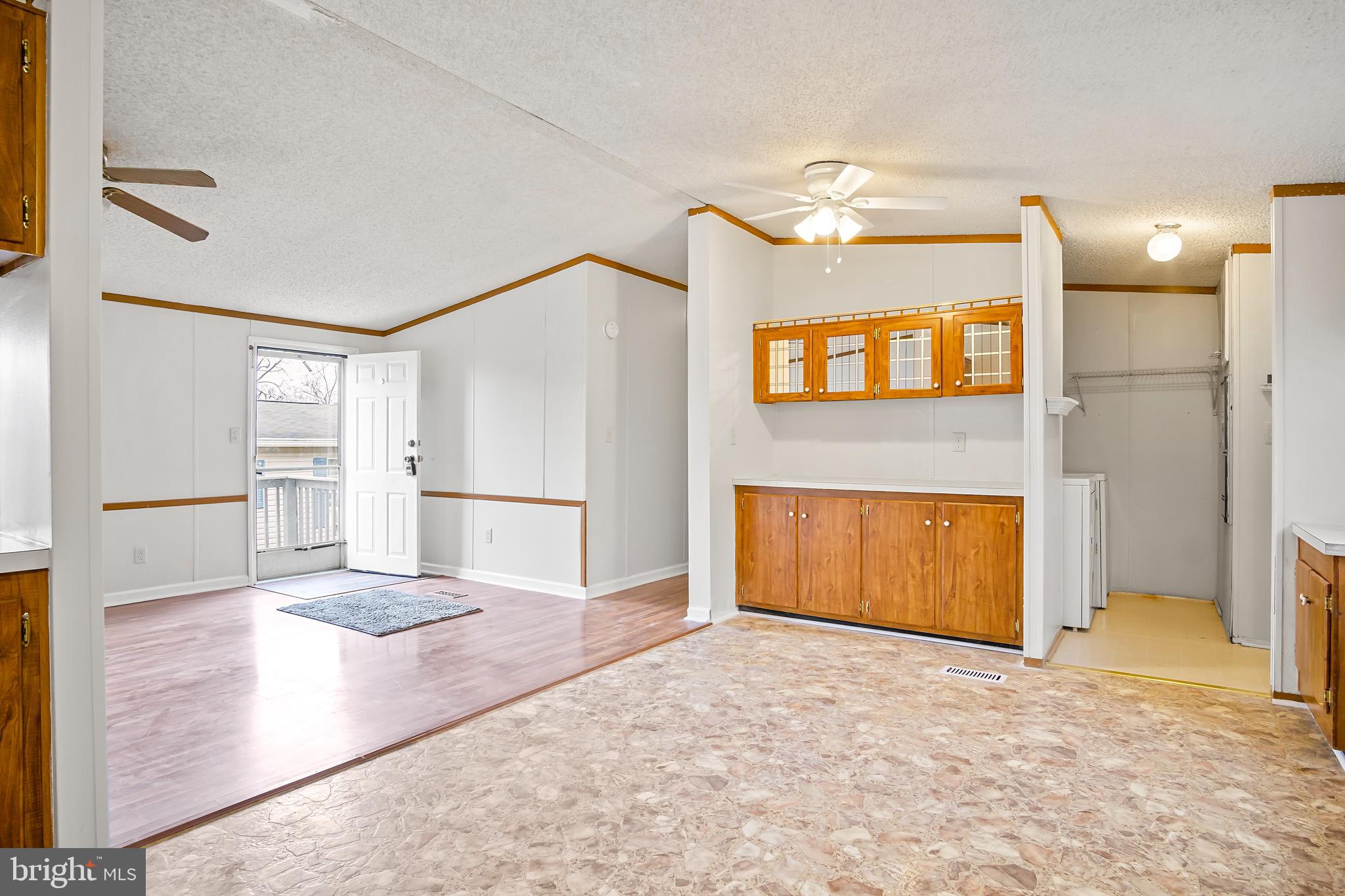 HIGHLAND MANOR - Residential