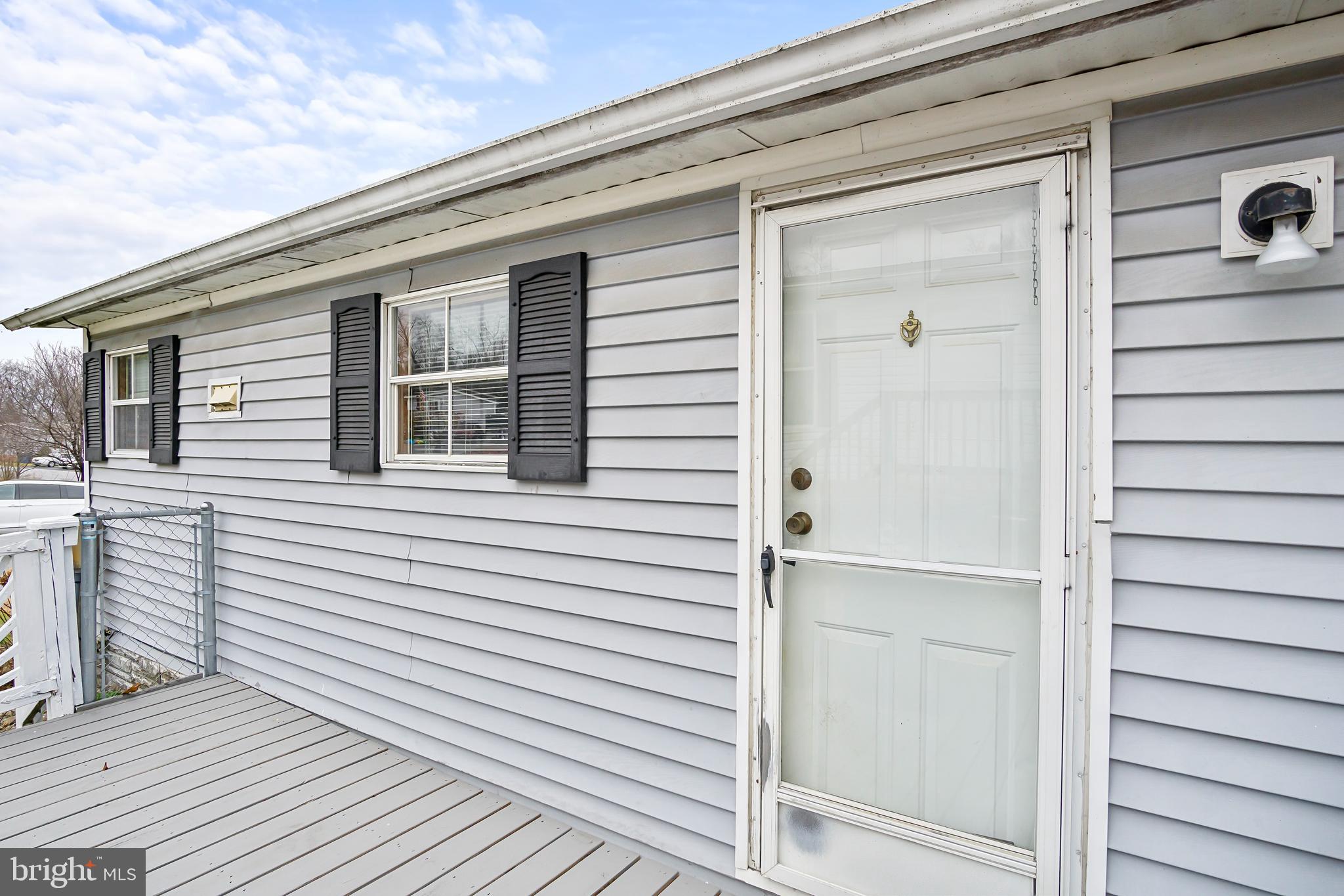 HIGHLAND MANOR - Residential