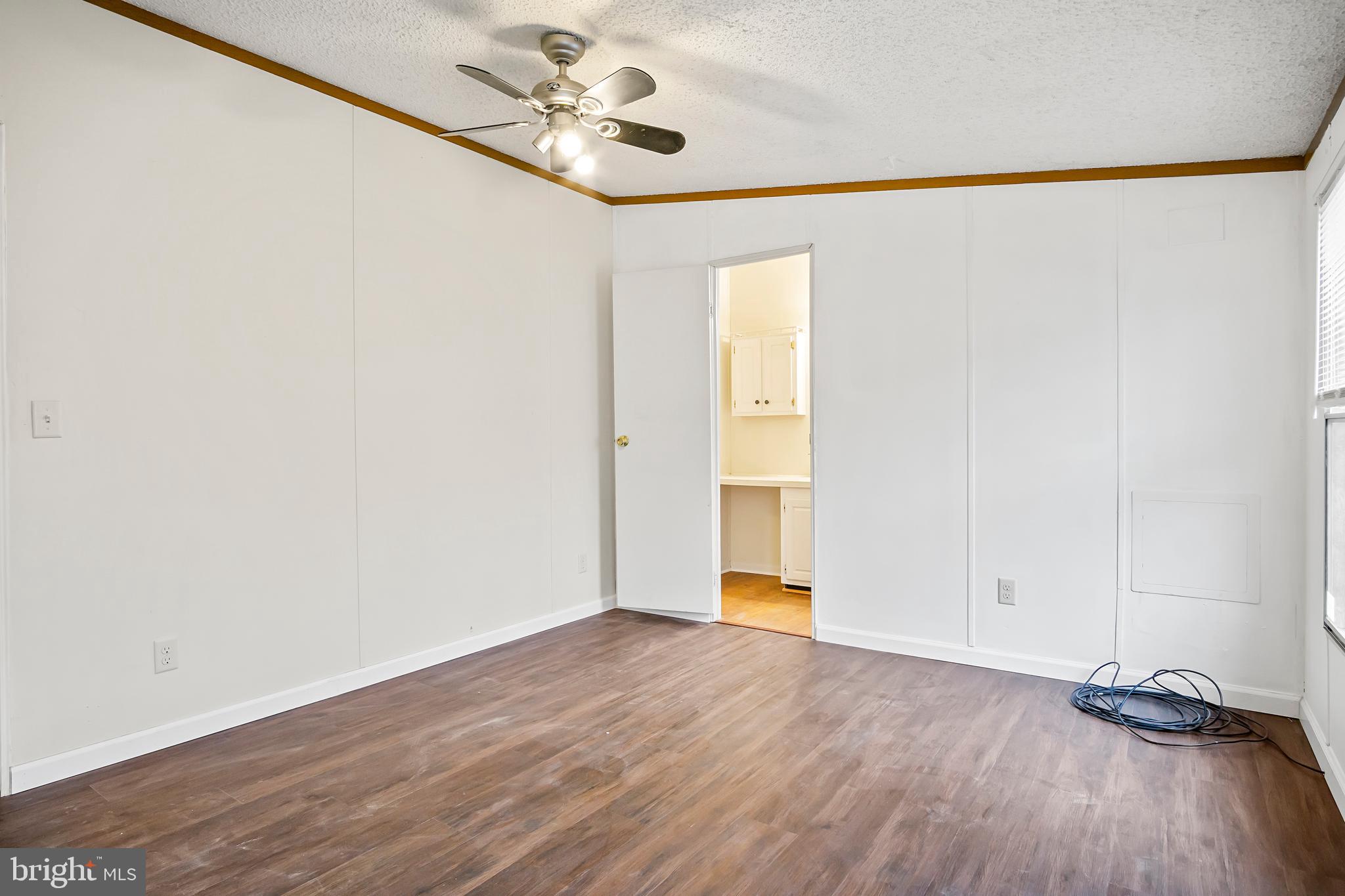 HIGHLAND MANOR - Residential