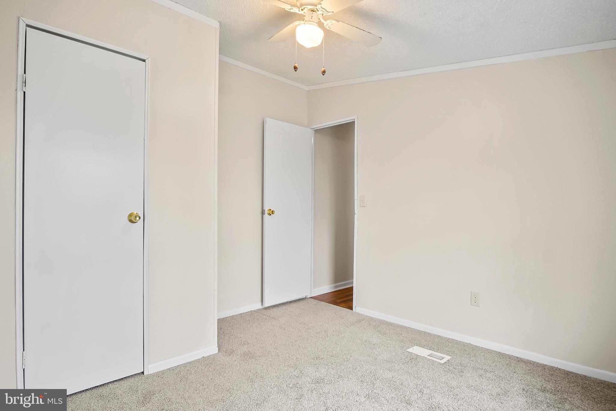 HIGHLAND MANOR - Residential