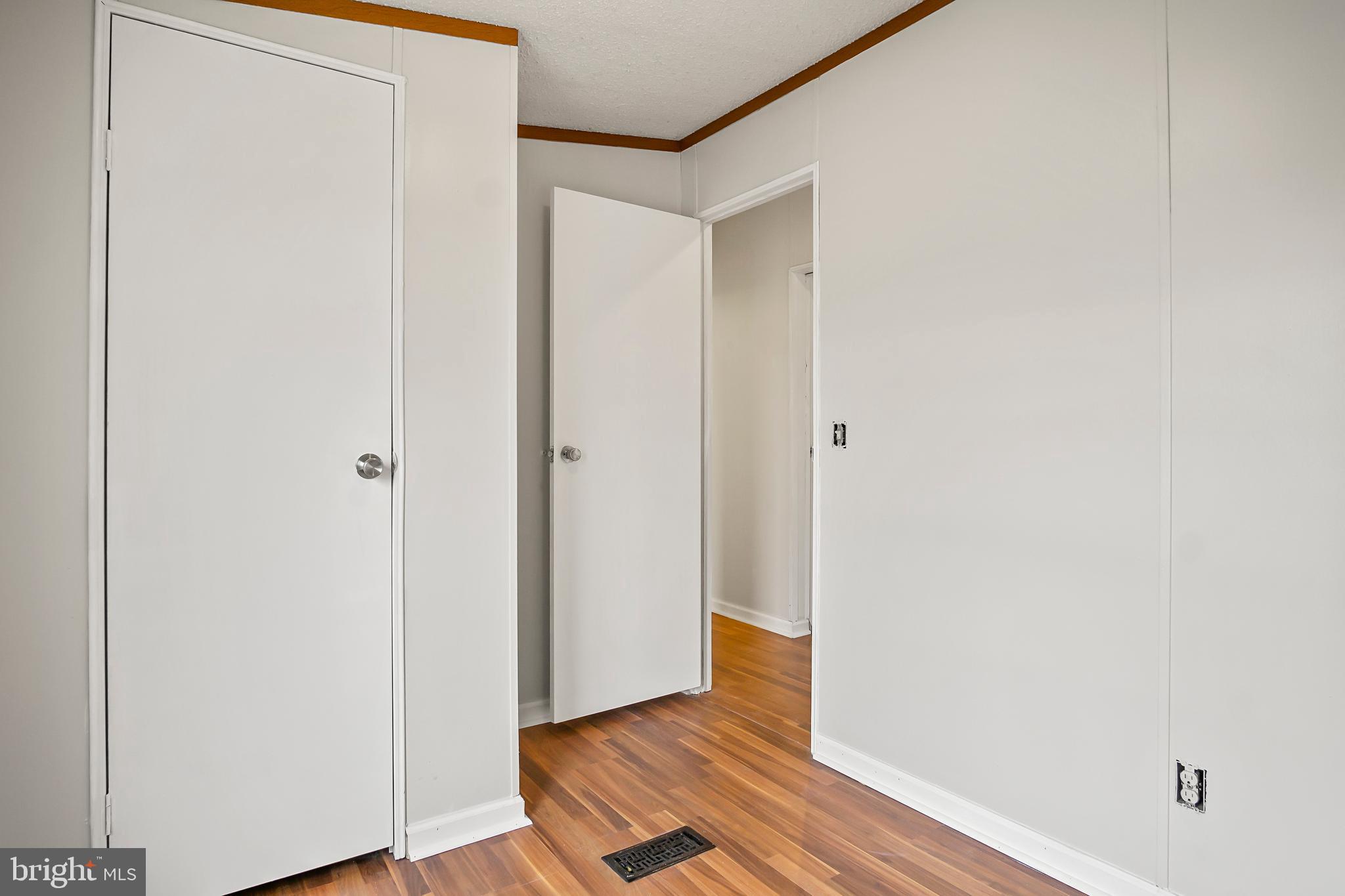 HIGHLAND MANOR - Residential