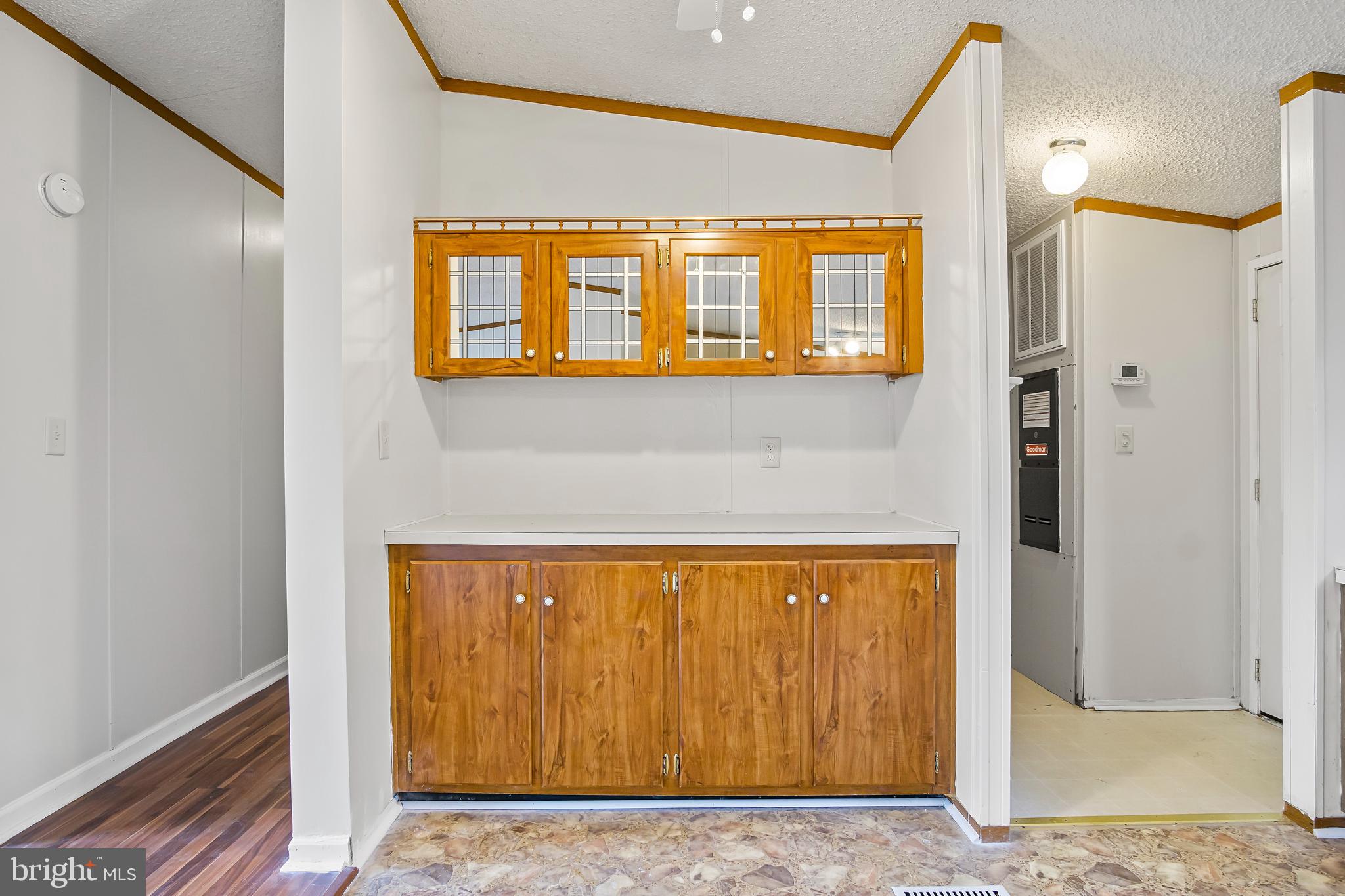 HIGHLAND MANOR - Residential