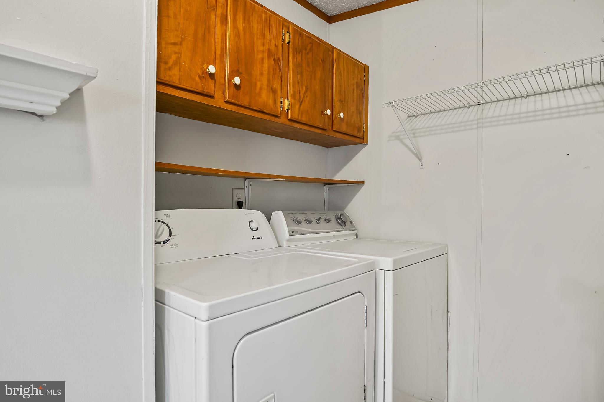 HIGHLAND MANOR - Residential