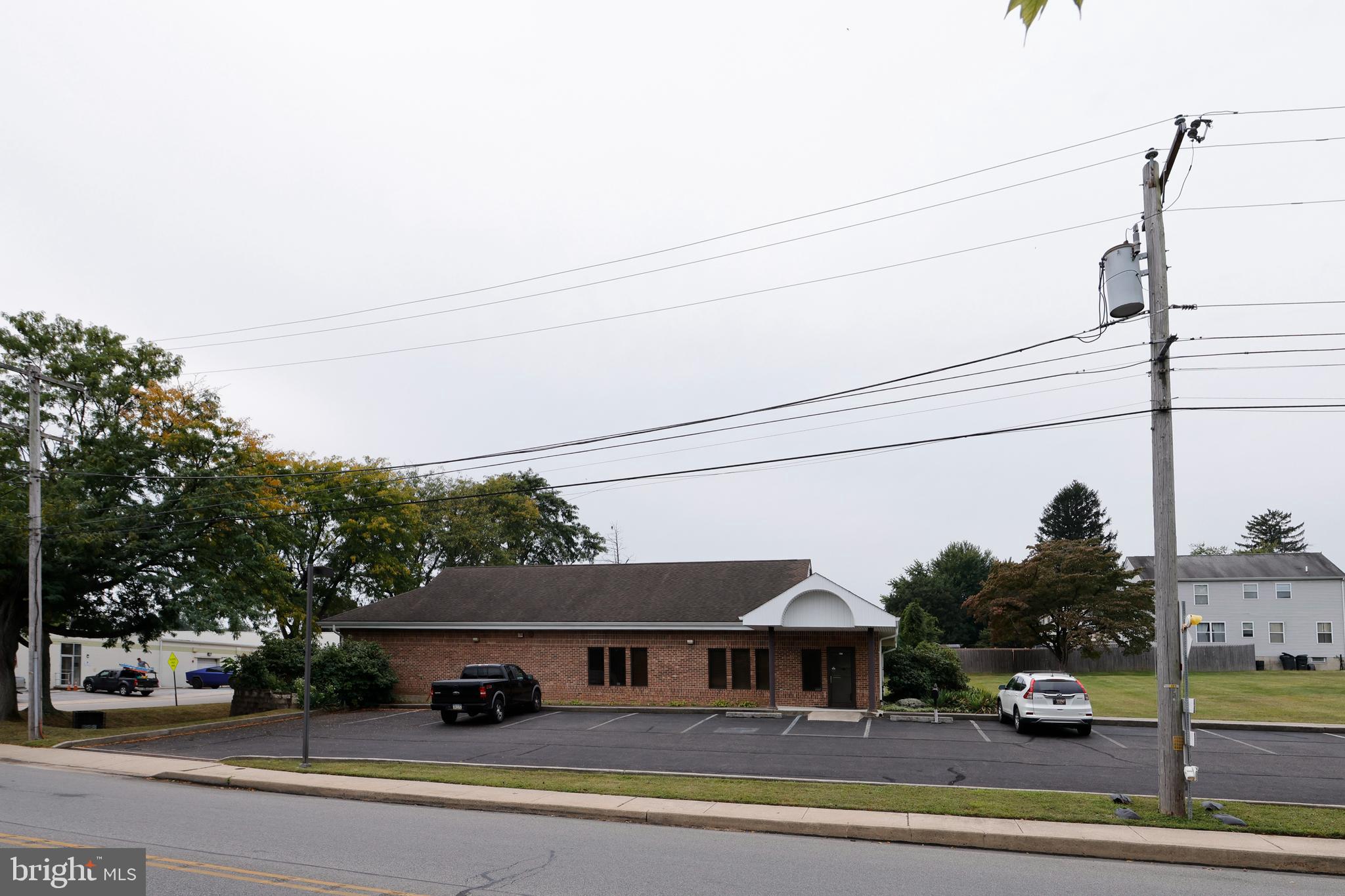 FOLSOM - Commercial Sale