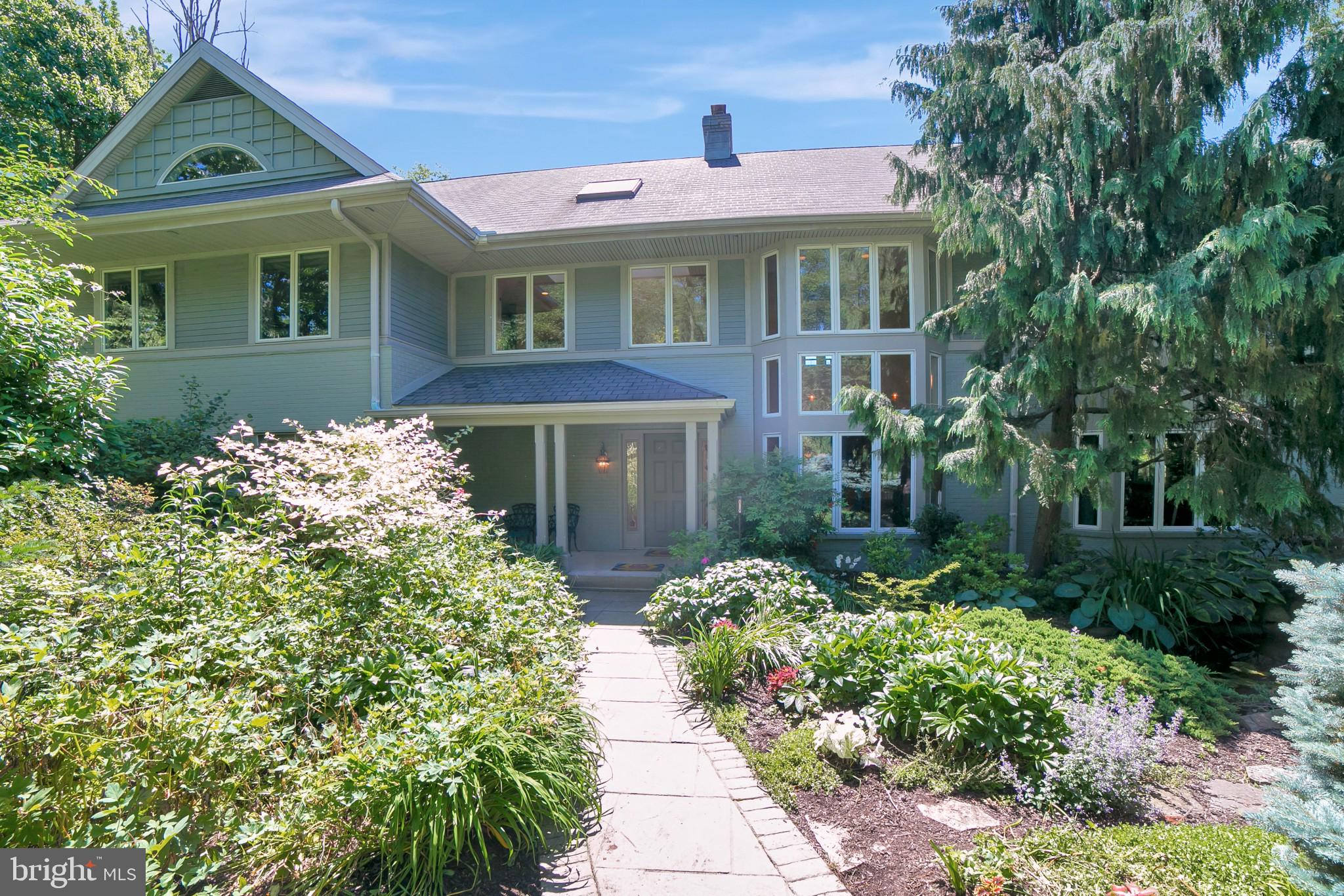 MEADOWBROOK - Residential