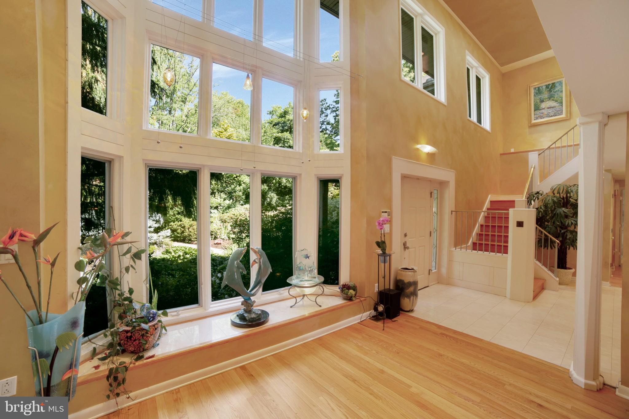 MEADOWBROOK - Residential