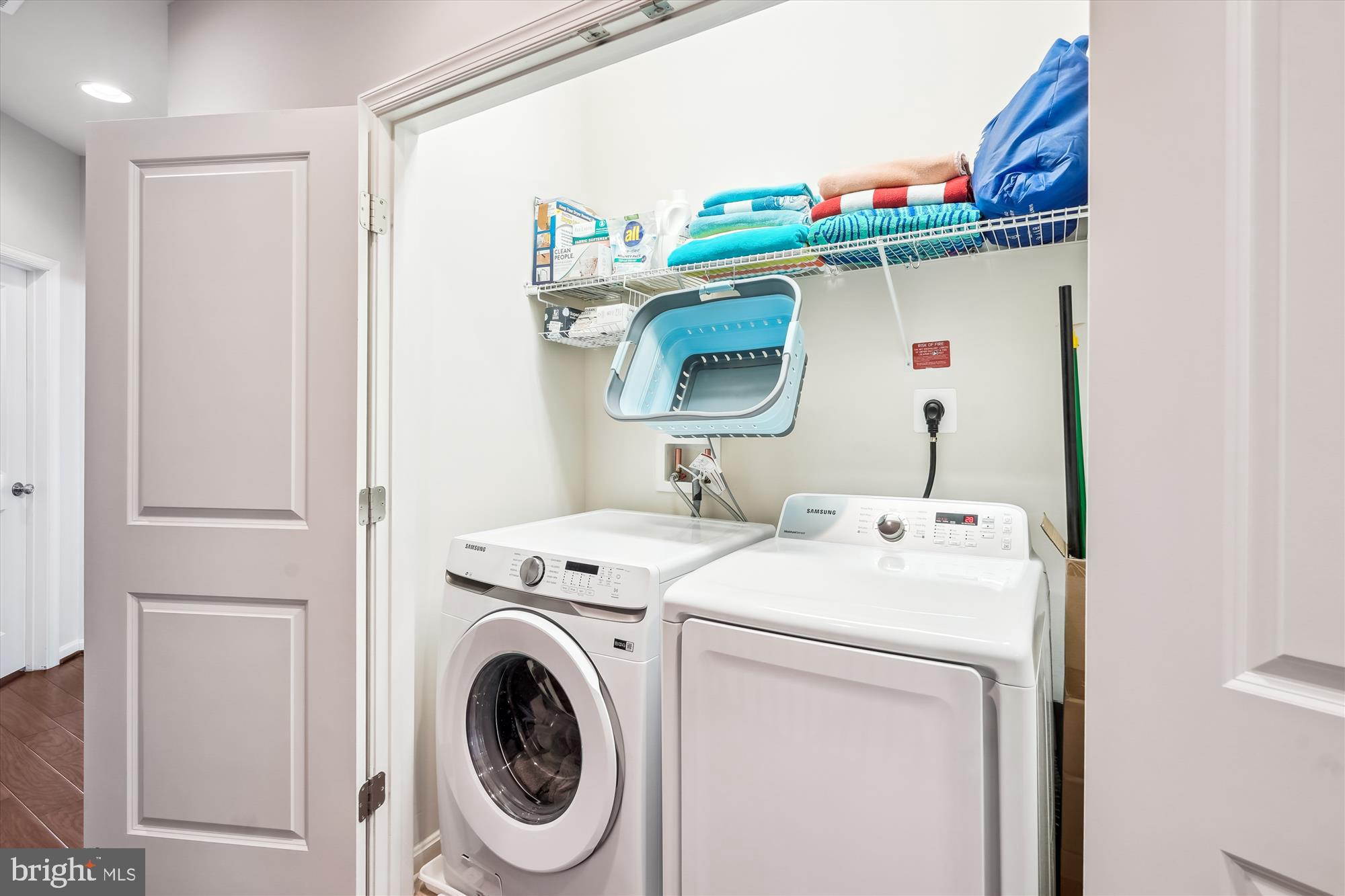 BRAMBLETON TOWN CENTER - Residential