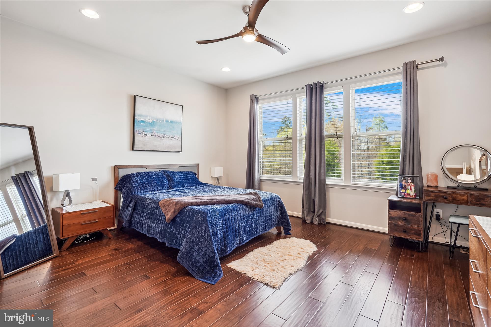 BRAMBLETON TOWN CENTER - Residential