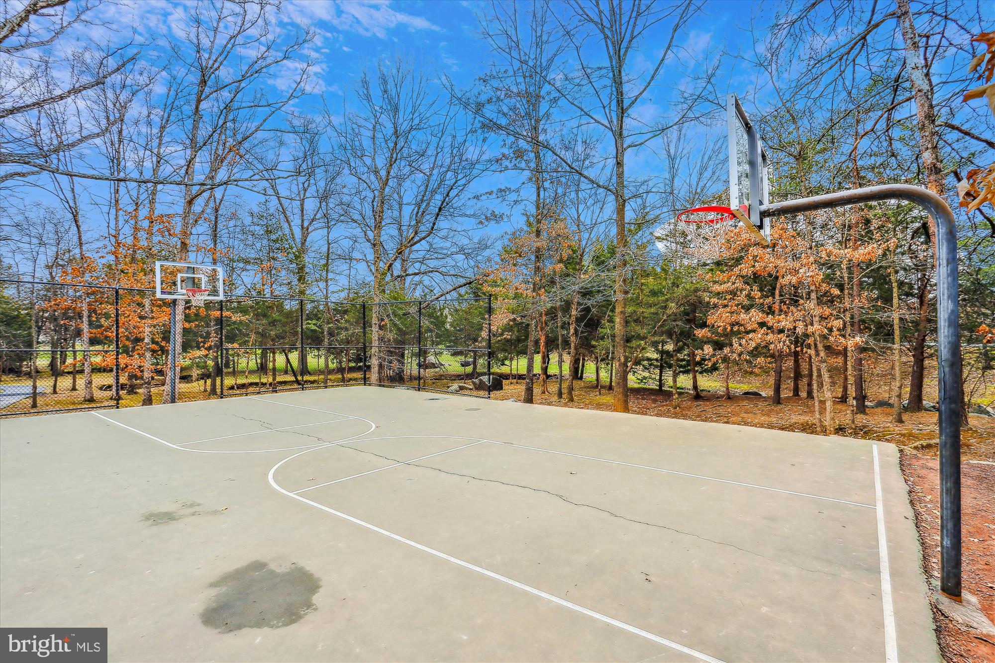 BRAMBLETON TOWN CENTER - Residential