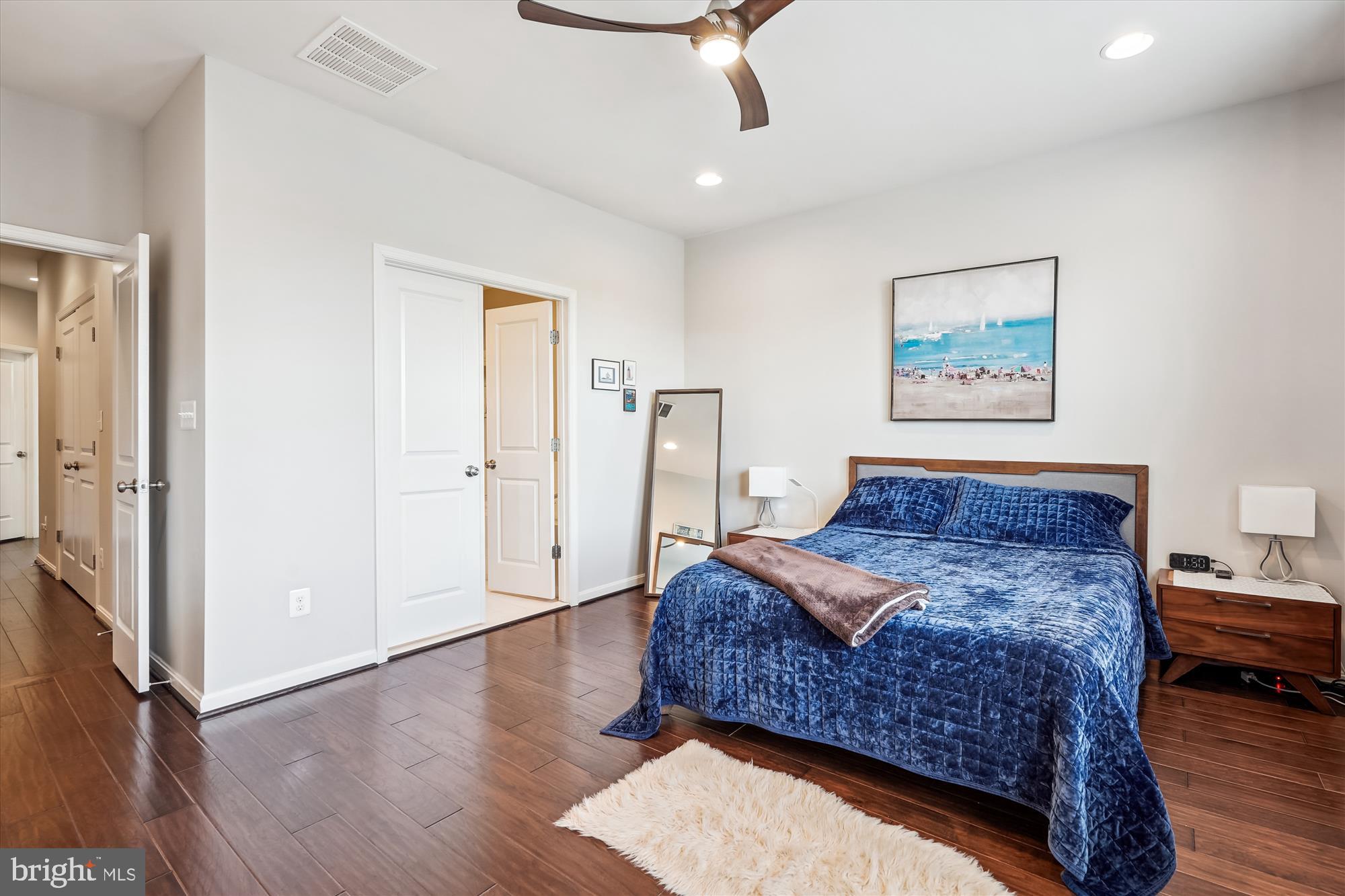 BRAMBLETON TOWN CENTER - Residential