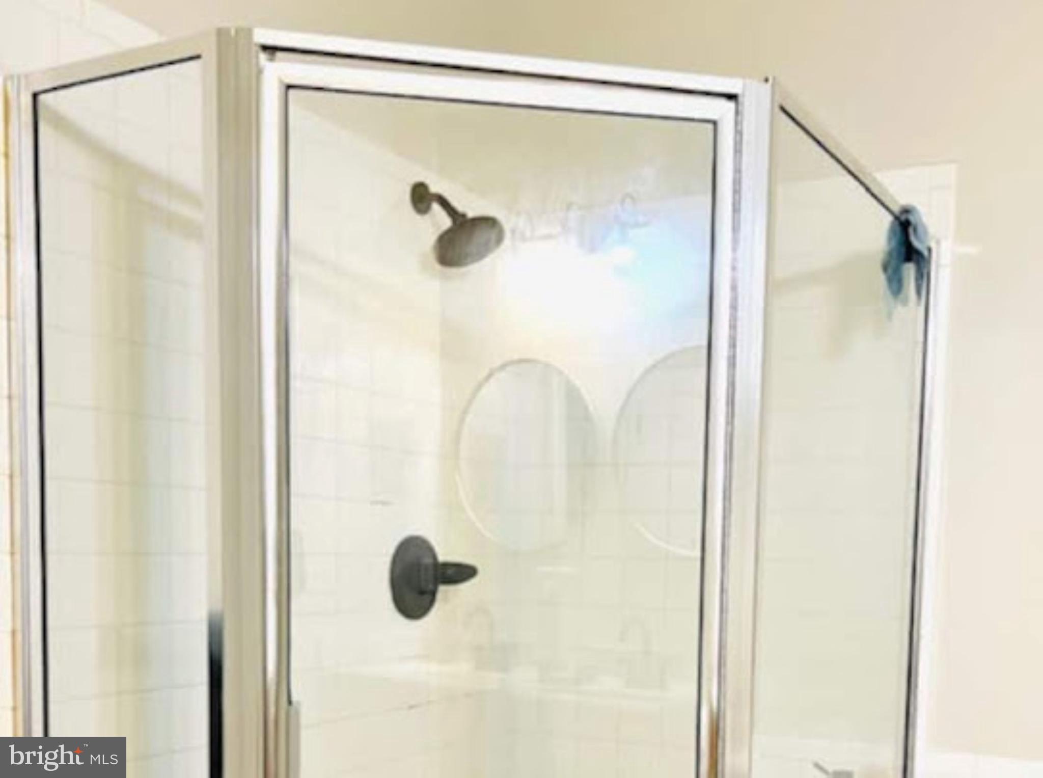 WOOD CREEK GOLF COMM - Residential