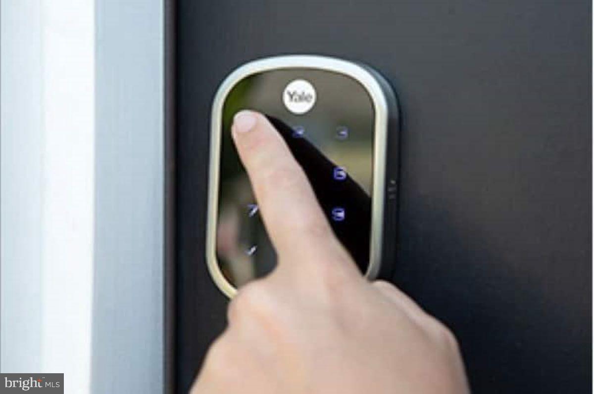 WOOD CREEK GOLF COMM - Residential