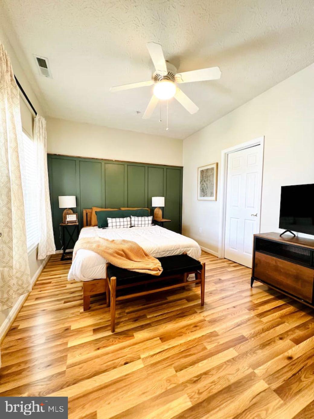 WOOD CREEK GOLF COMM - Residential