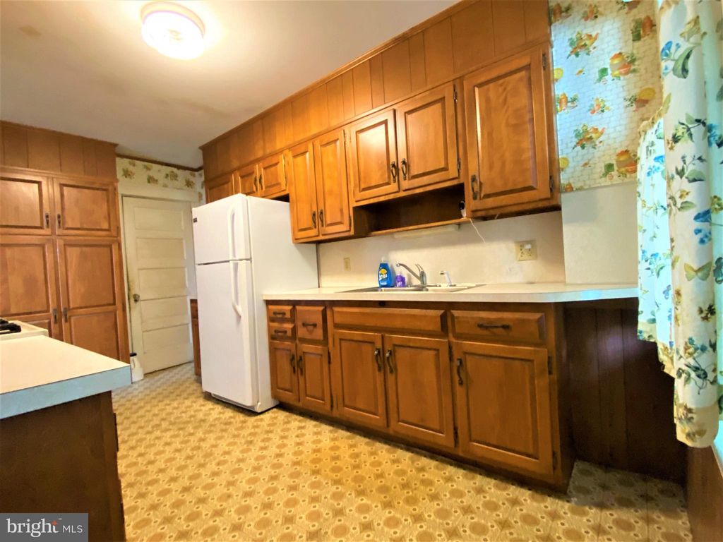 Photo of 435 FAIRVIEW AVE, LANCASTER, PA 17603 (MLS # PALA2037172)