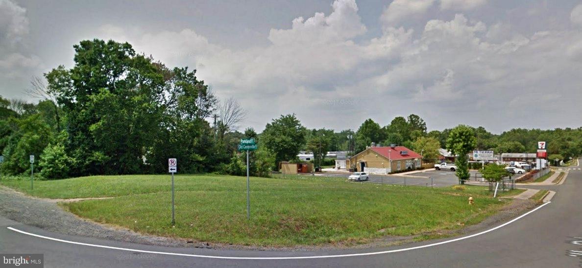 YORKSHIRE PARK - Land