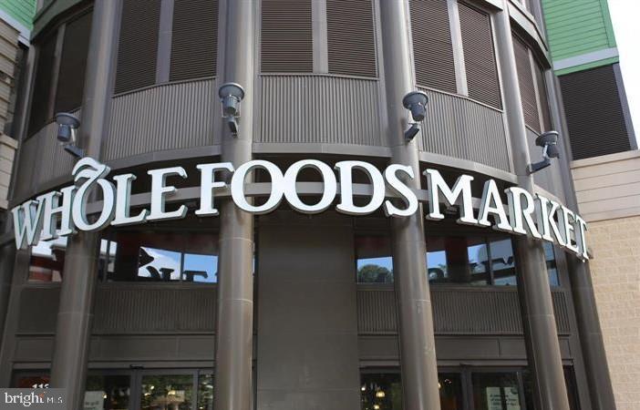 WESTLAKE PARK - Residential