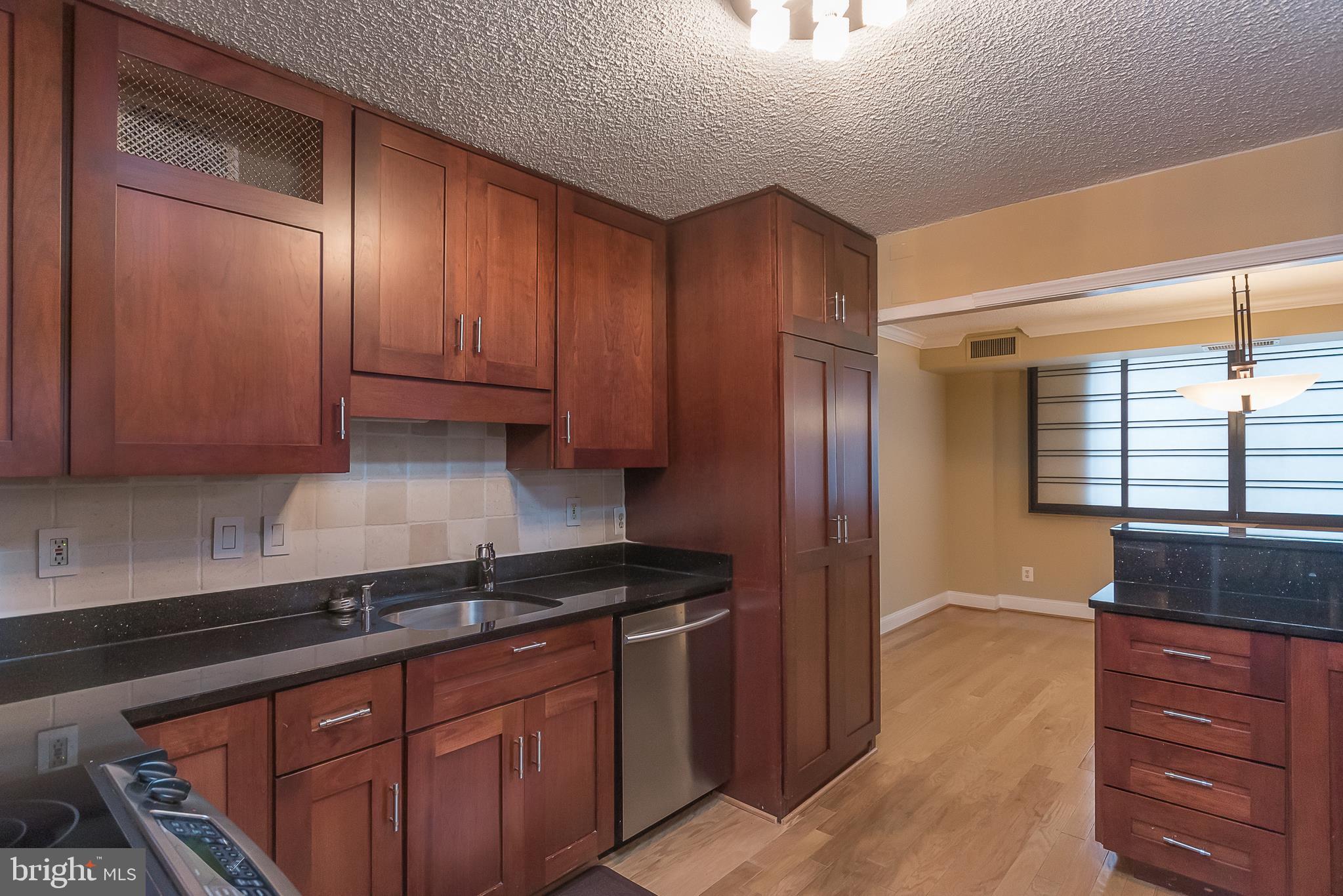 WESTLAKE PARK - Residential