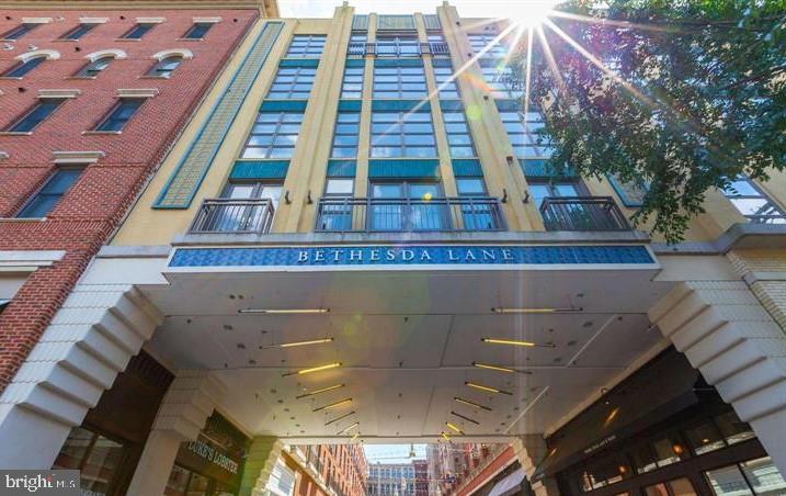 WESTLAKE PARK - Residential