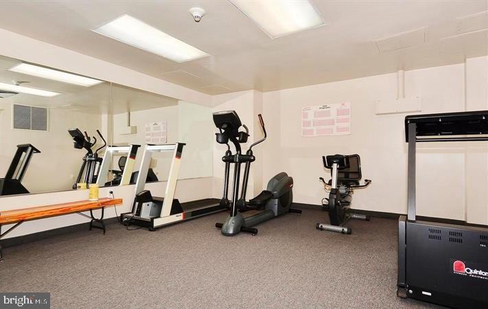 WESTLAKE PARK - Residential