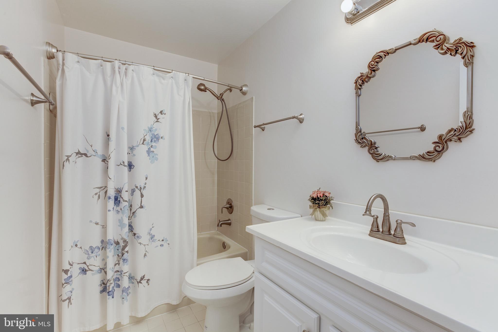 NORBECK MANOR - Residential