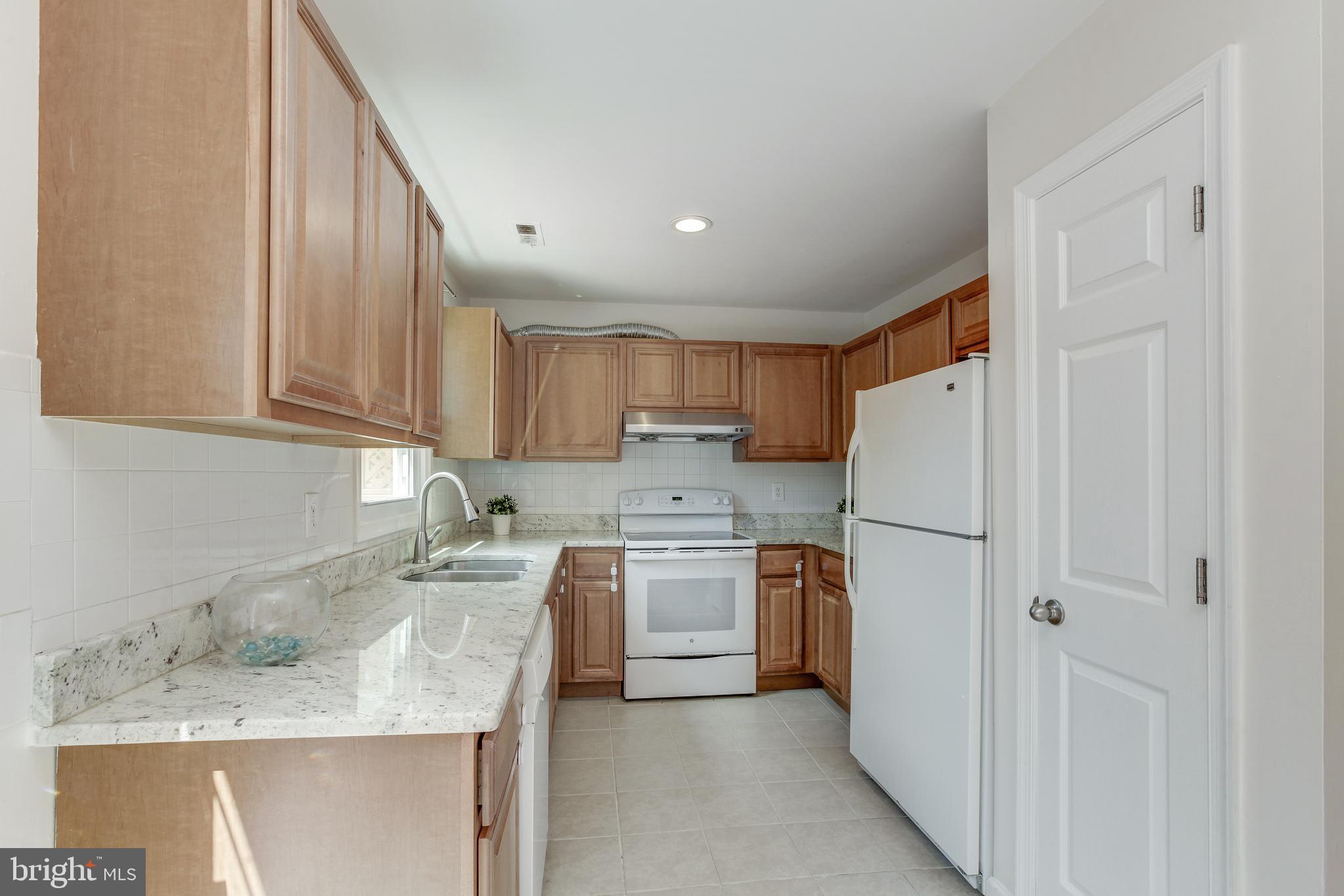 NORBECK MANOR - Residential