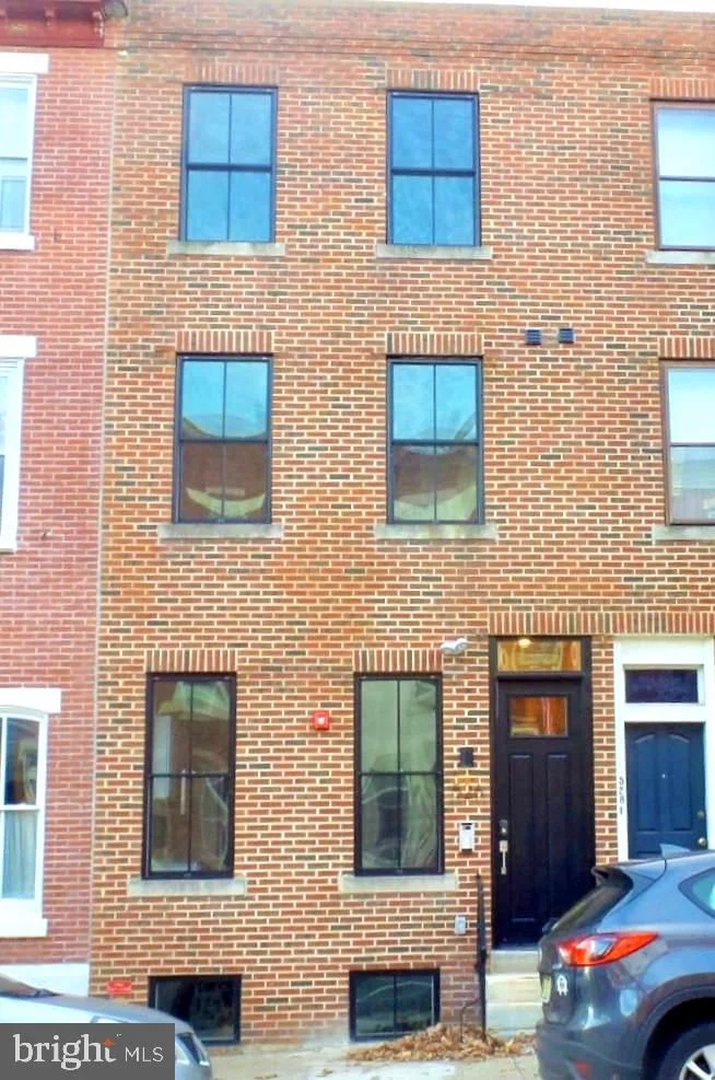 526 N 22nd Street, Philadelphia, PA 19130