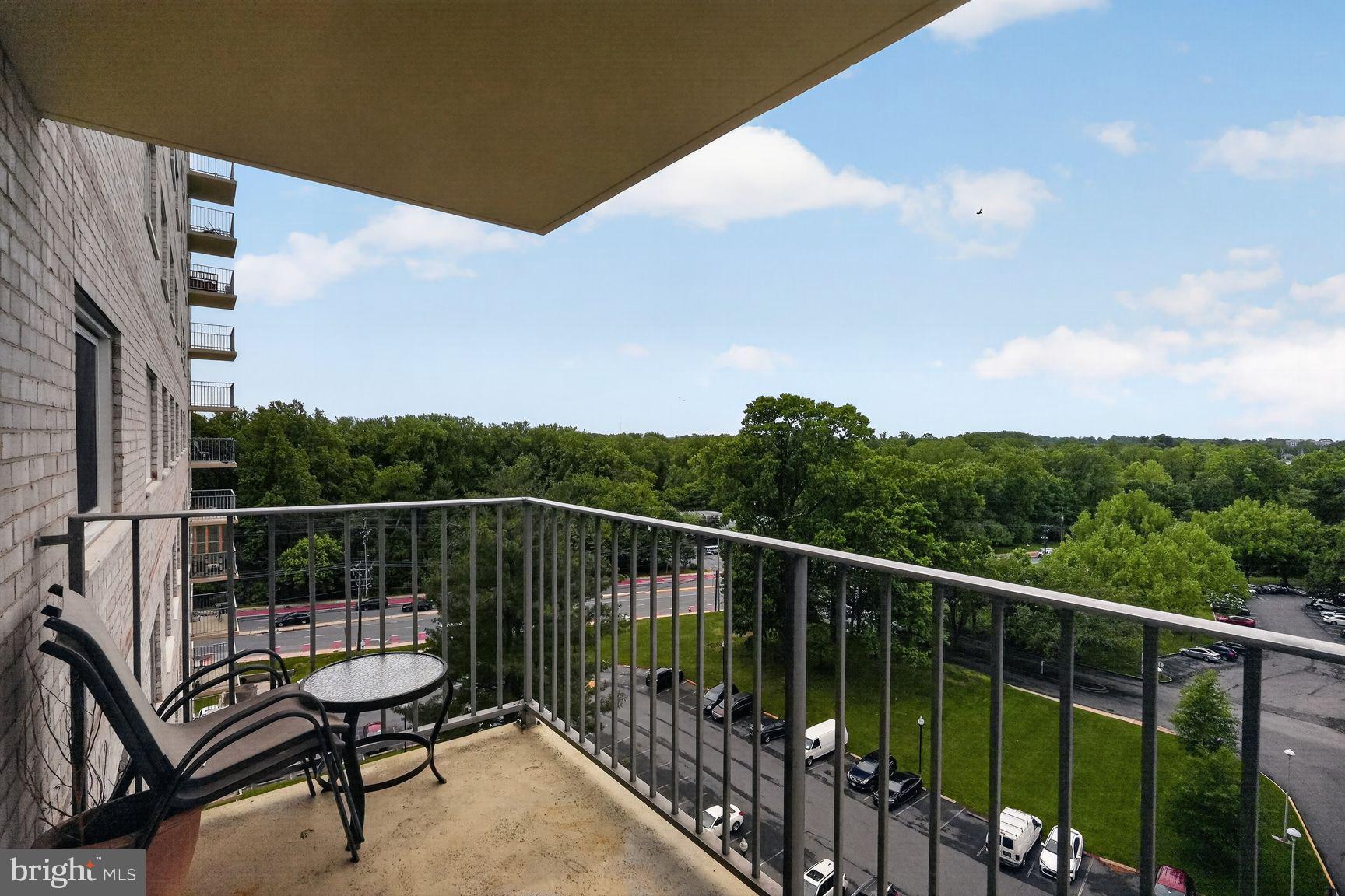 1111 UNIVERSITY BOULEVARD W 909-A