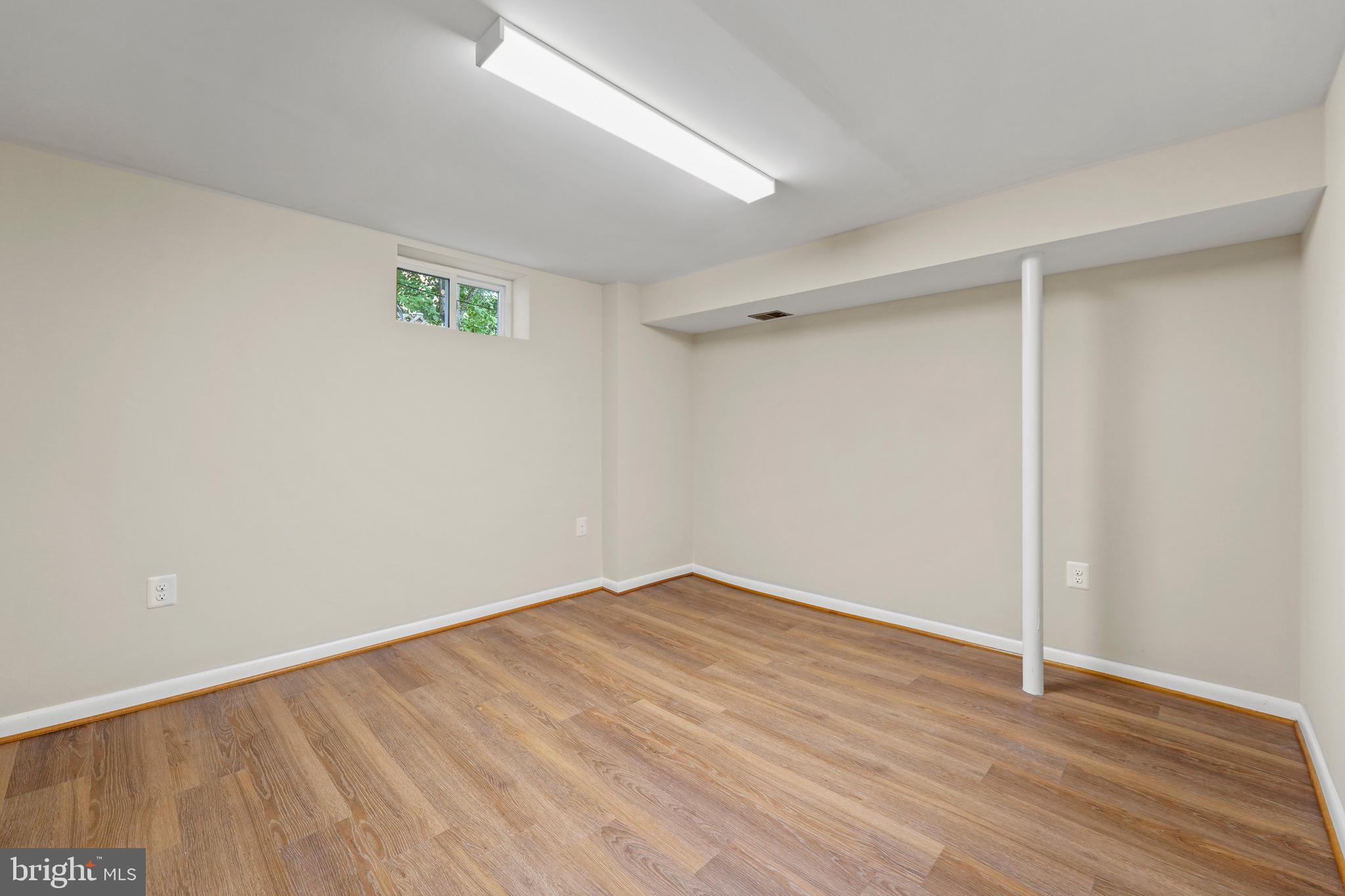 BALLANTRAE - Residential