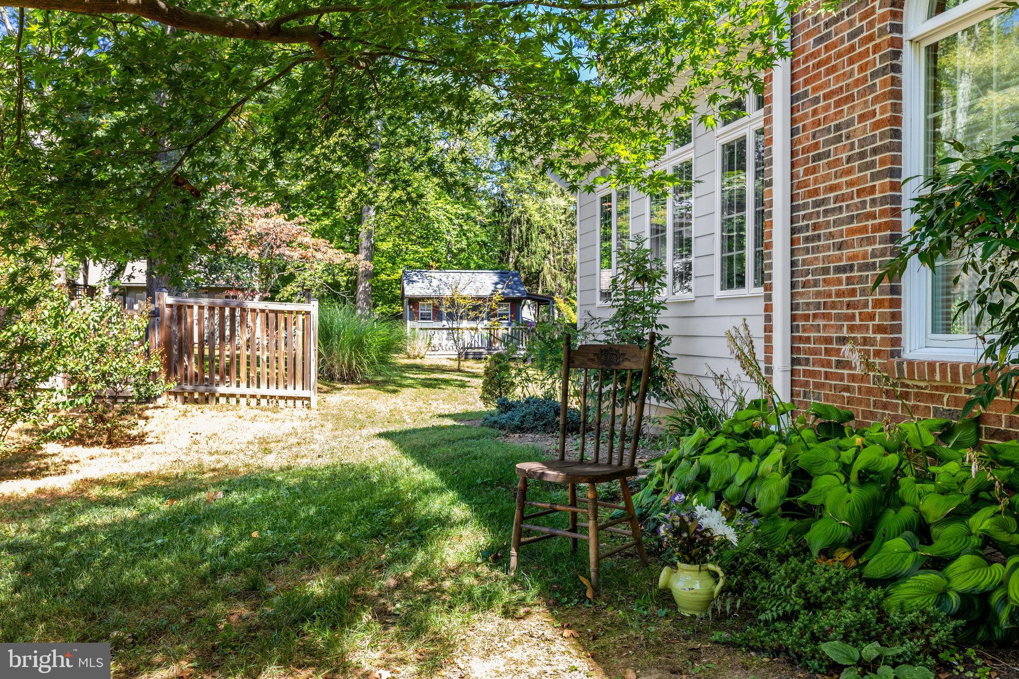 HALEMHURST - Residential