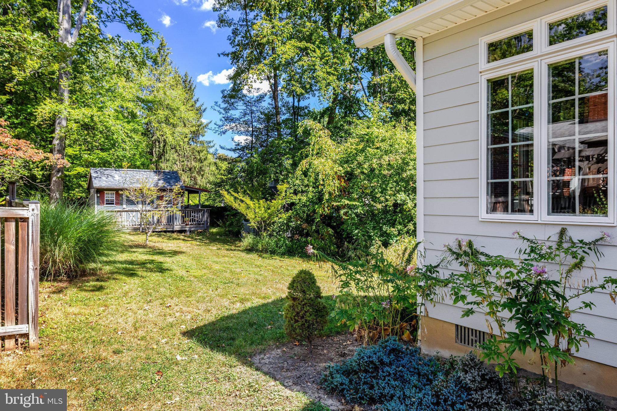 HALEMHURST - Residential