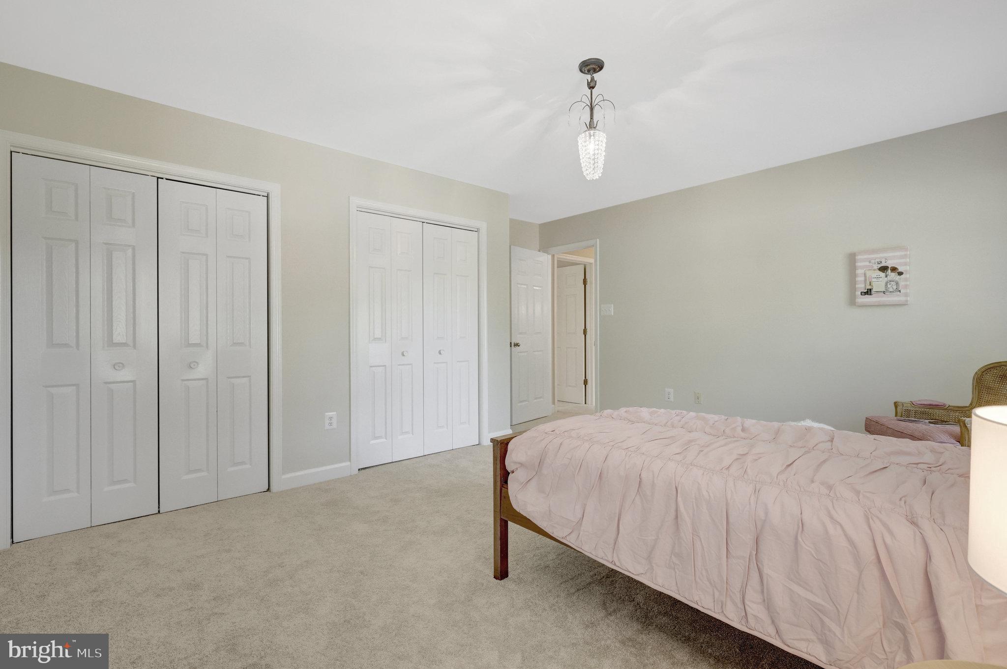 HALEMHURST - Residential