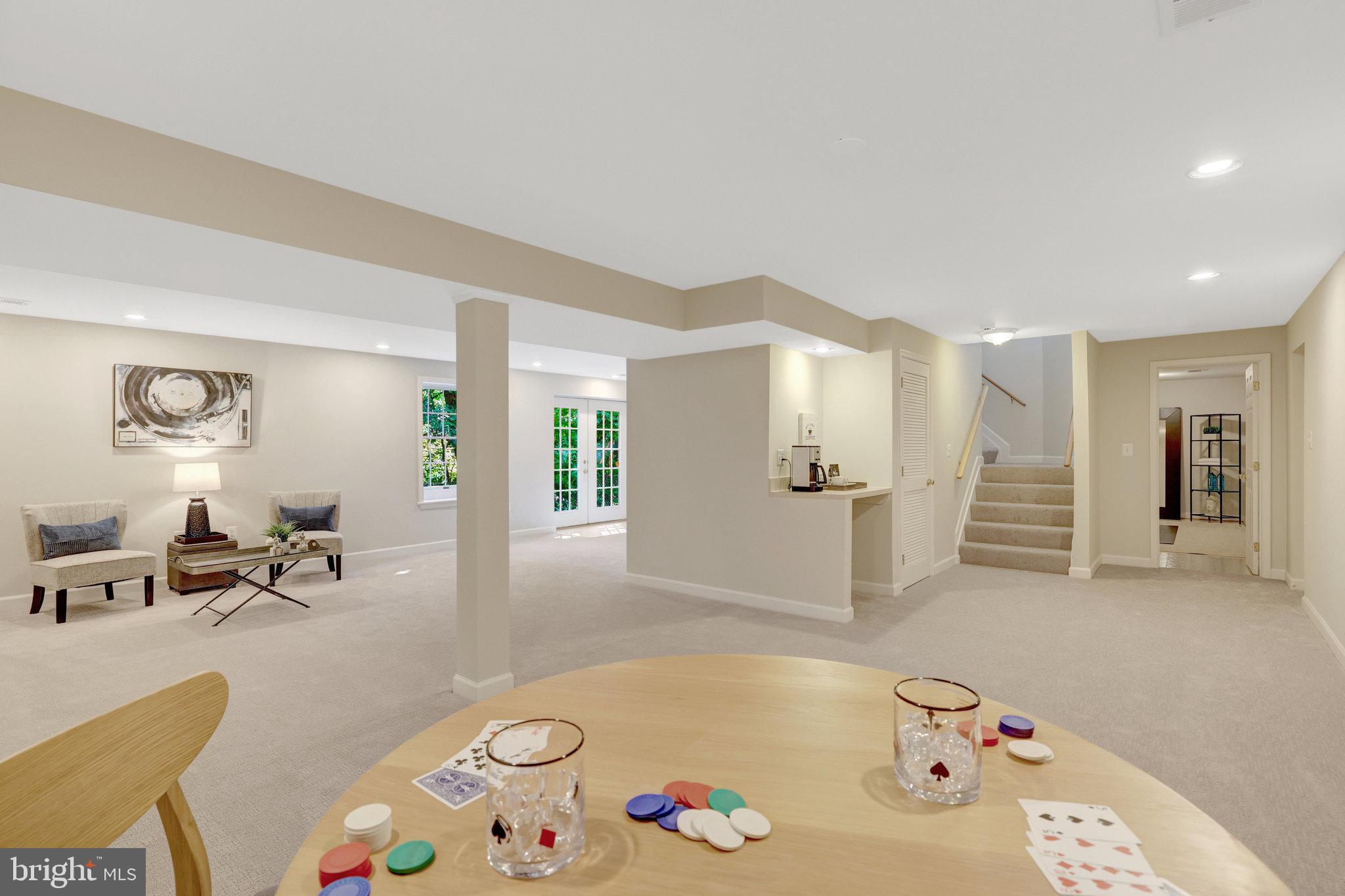 HALEMHURST - Residential