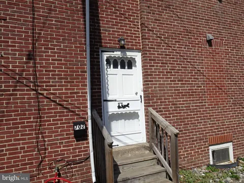 MLS: DENC2079062