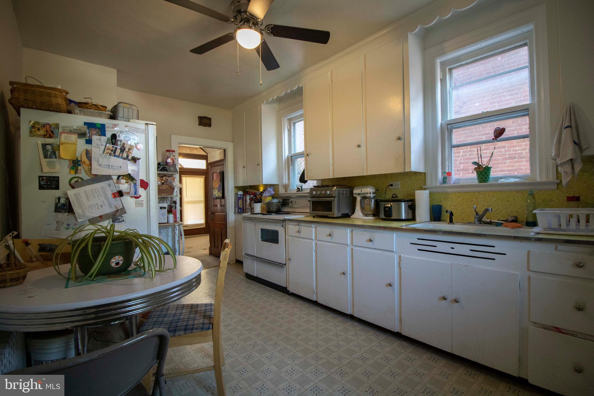 WINDSOR - Residential