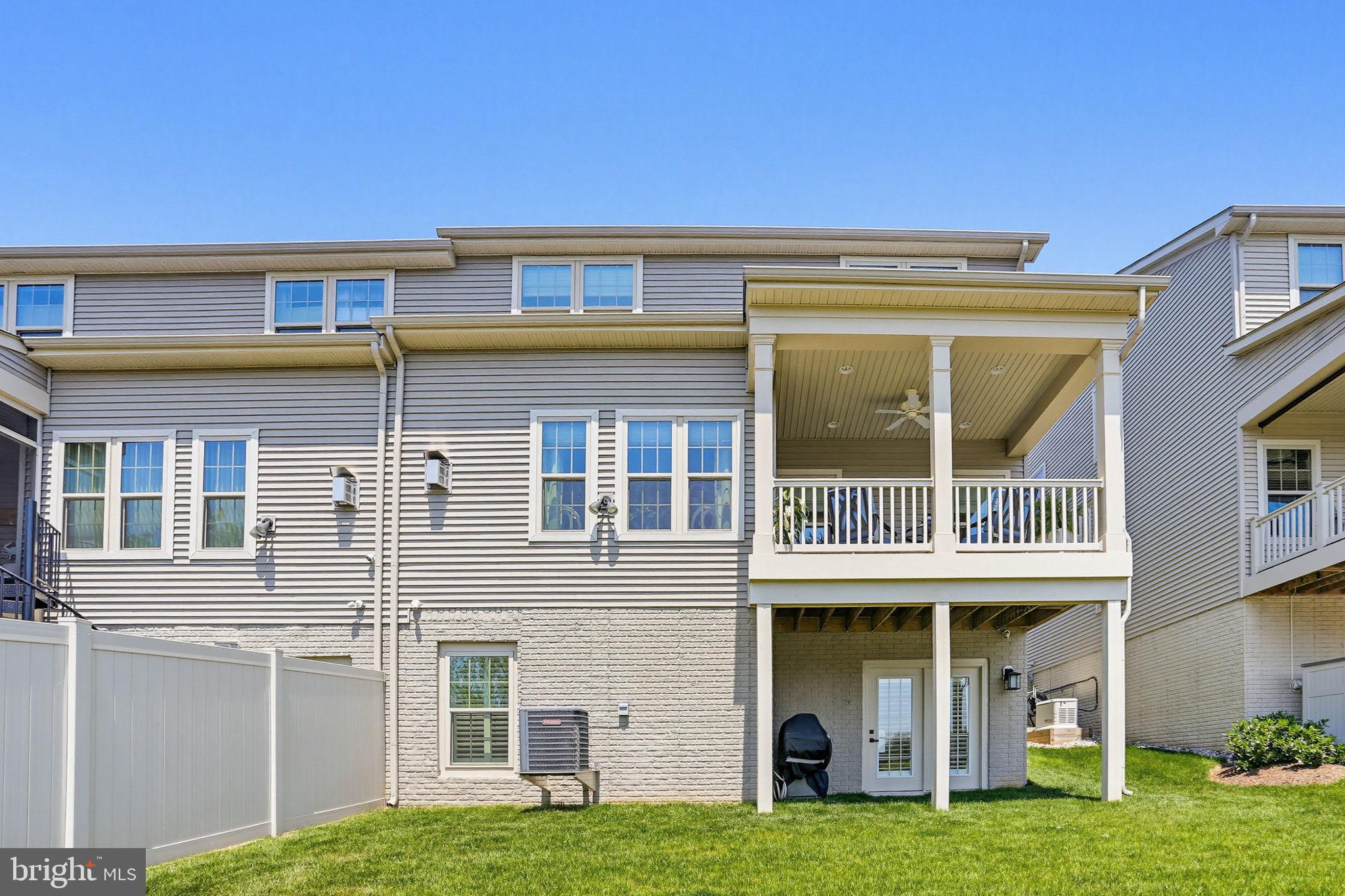URBANA - Residential