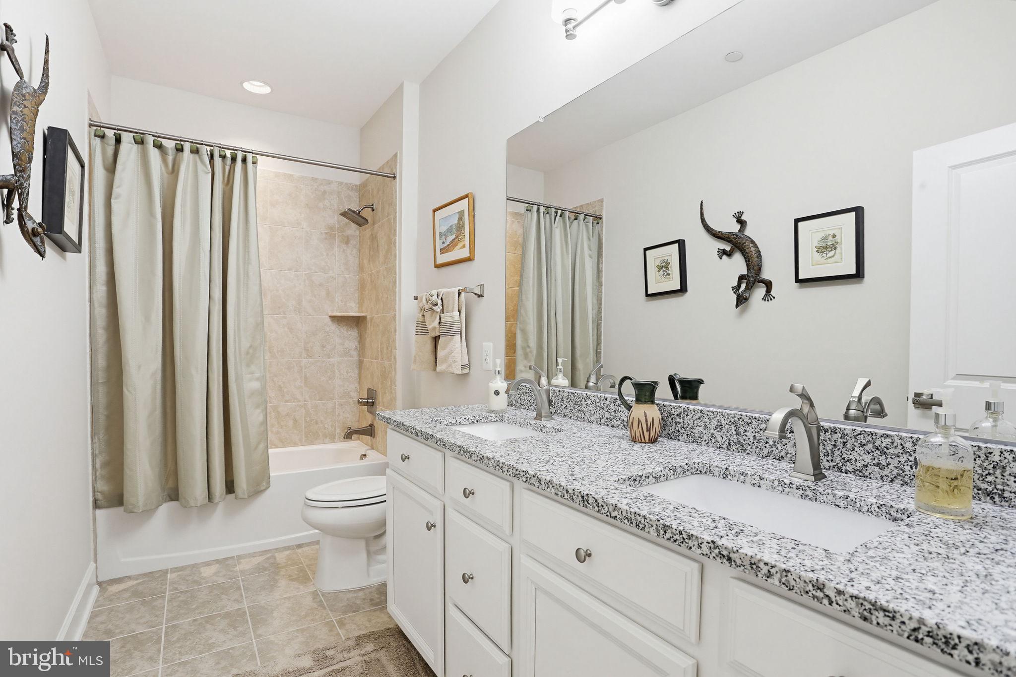 URBANA - Residential