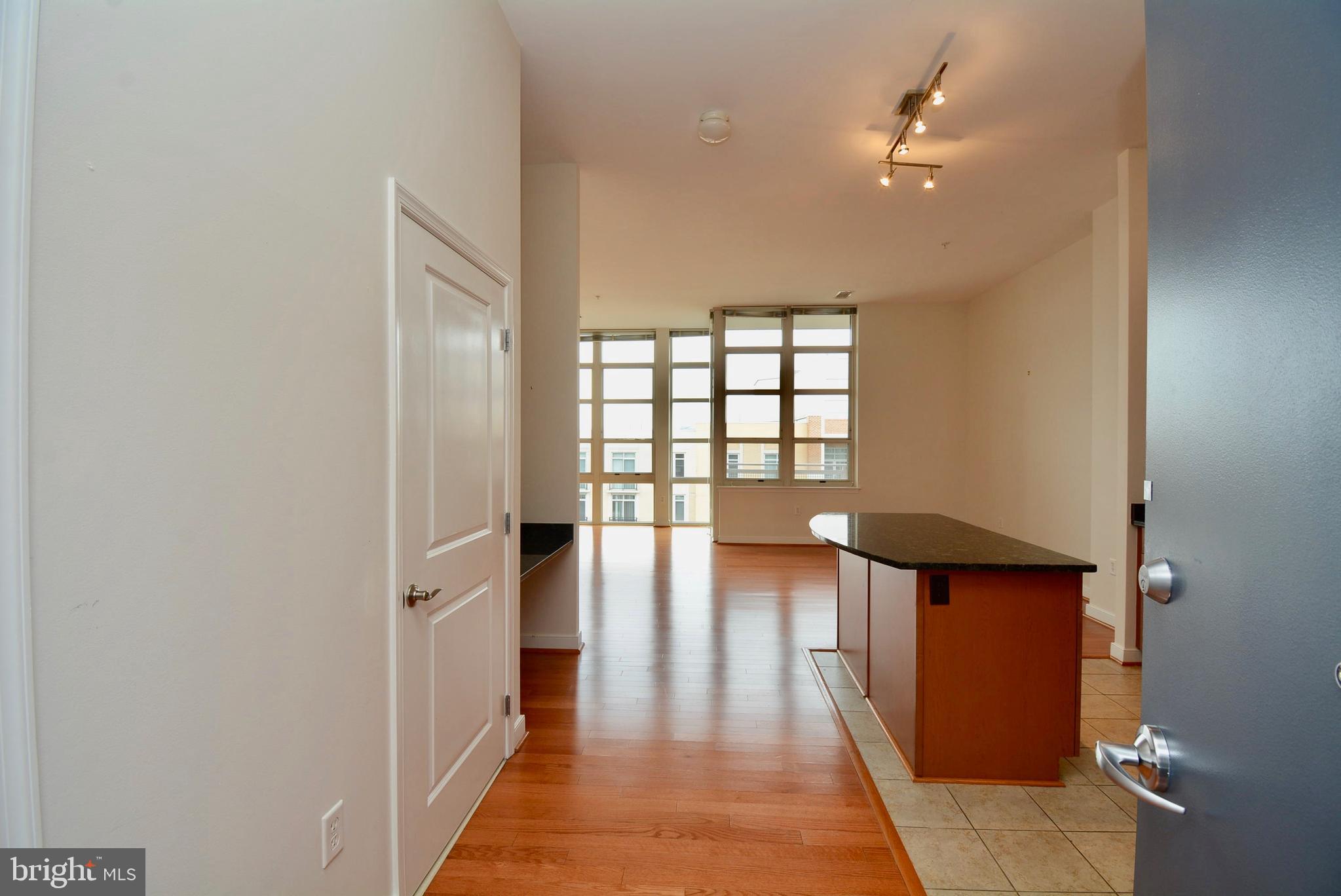 NATIONAL HARBOR - Residential Lease