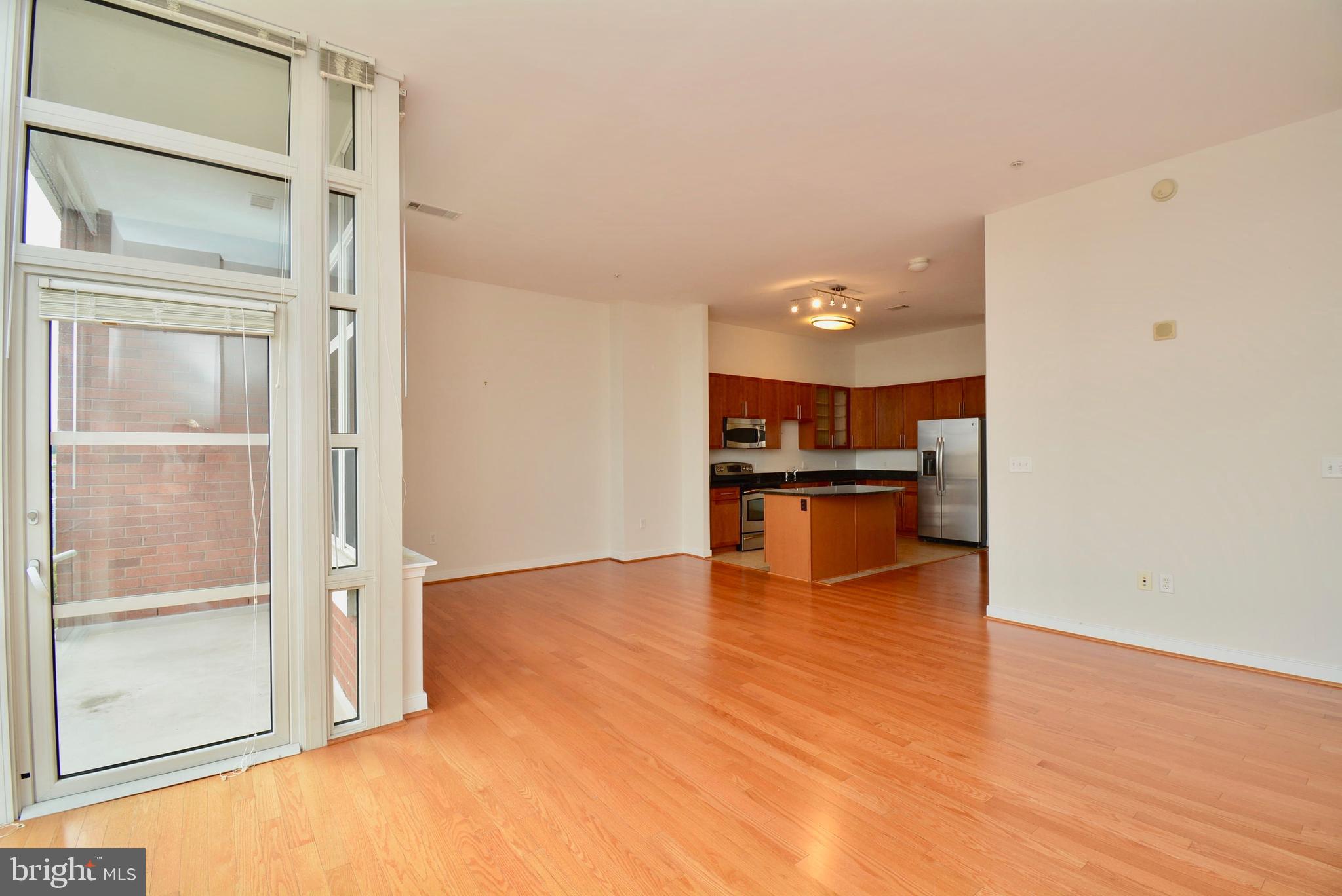 NATIONAL HARBOR - Residential Lease