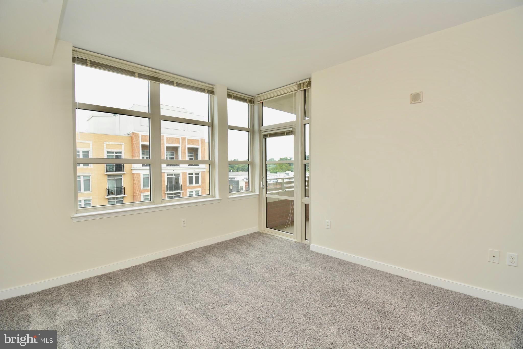 NATIONAL HARBOR - Residential Lease